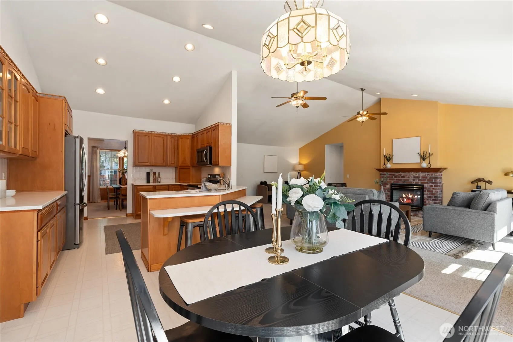 3817 S 251st Street , Kent, WA 98032