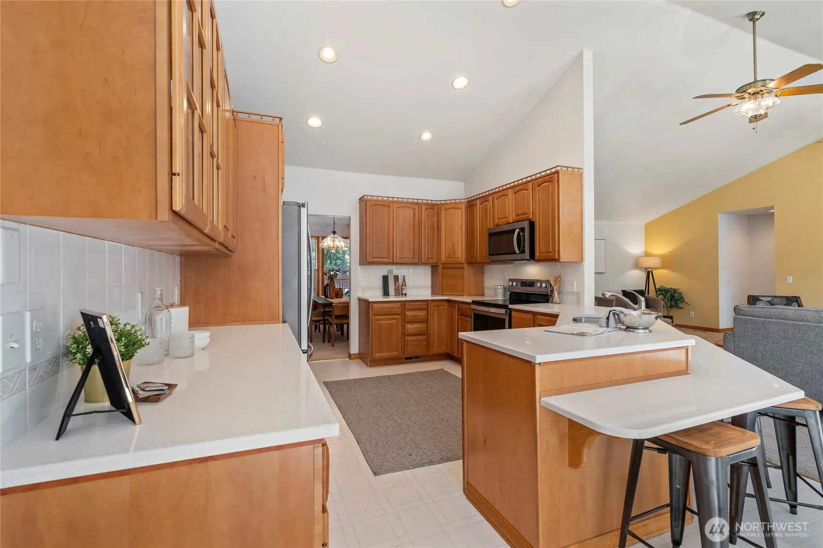 3817 S 251st Street , Kent, WA 98032
