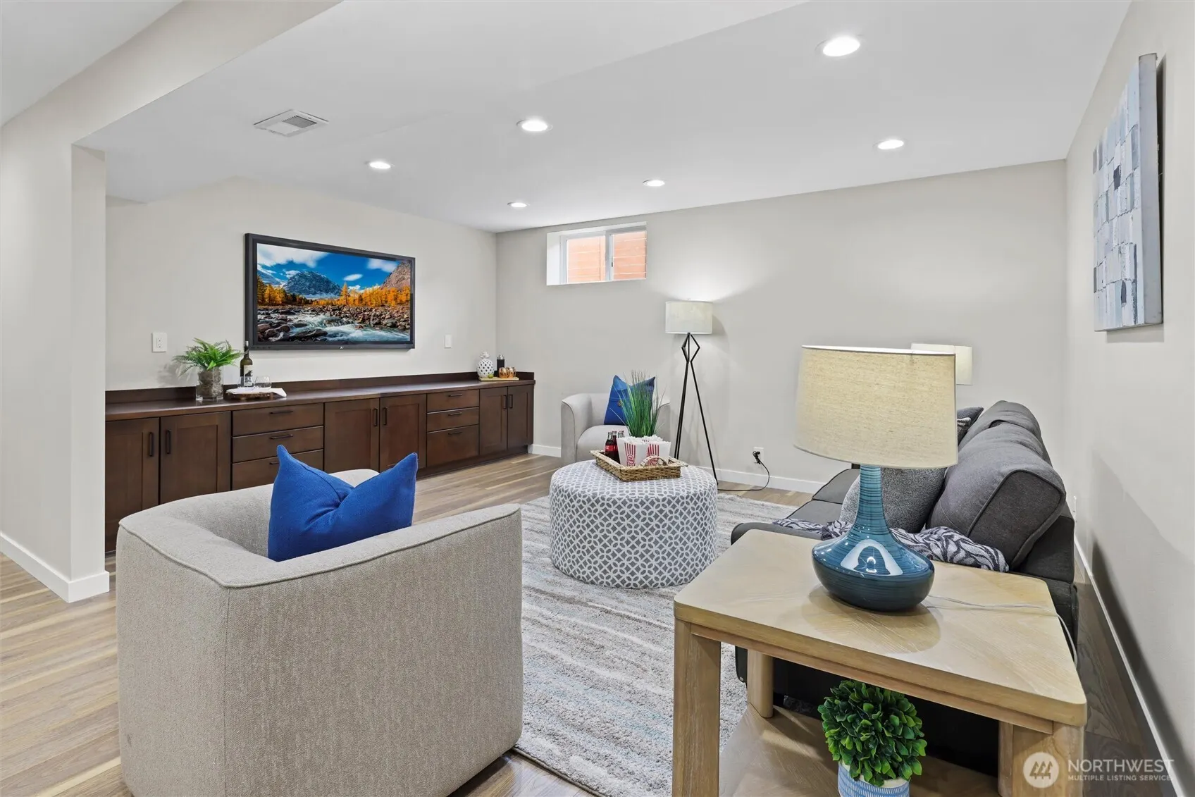 5243 116th Avenue SE, Bellevue, WA 98006