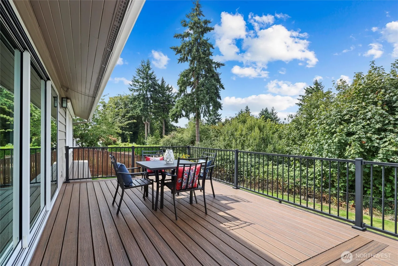 5243 116th Avenue SE, Bellevue, WA 98006