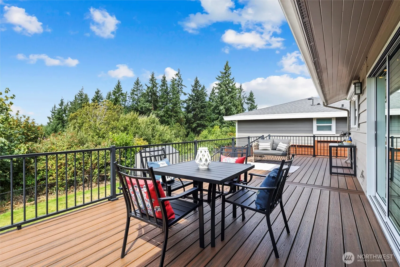 5243 116th Avenue SE, Bellevue, WA 98006