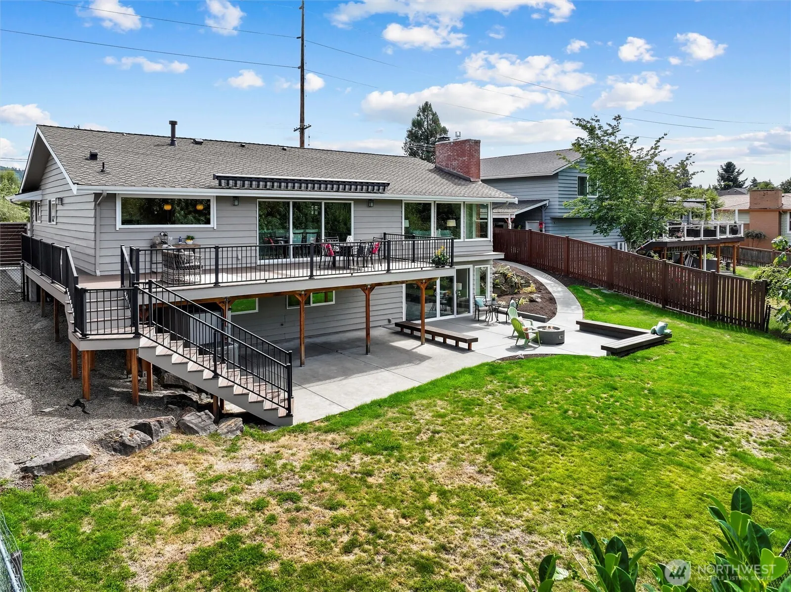 5243 116th Avenue SE, Bellevue, WA 98006