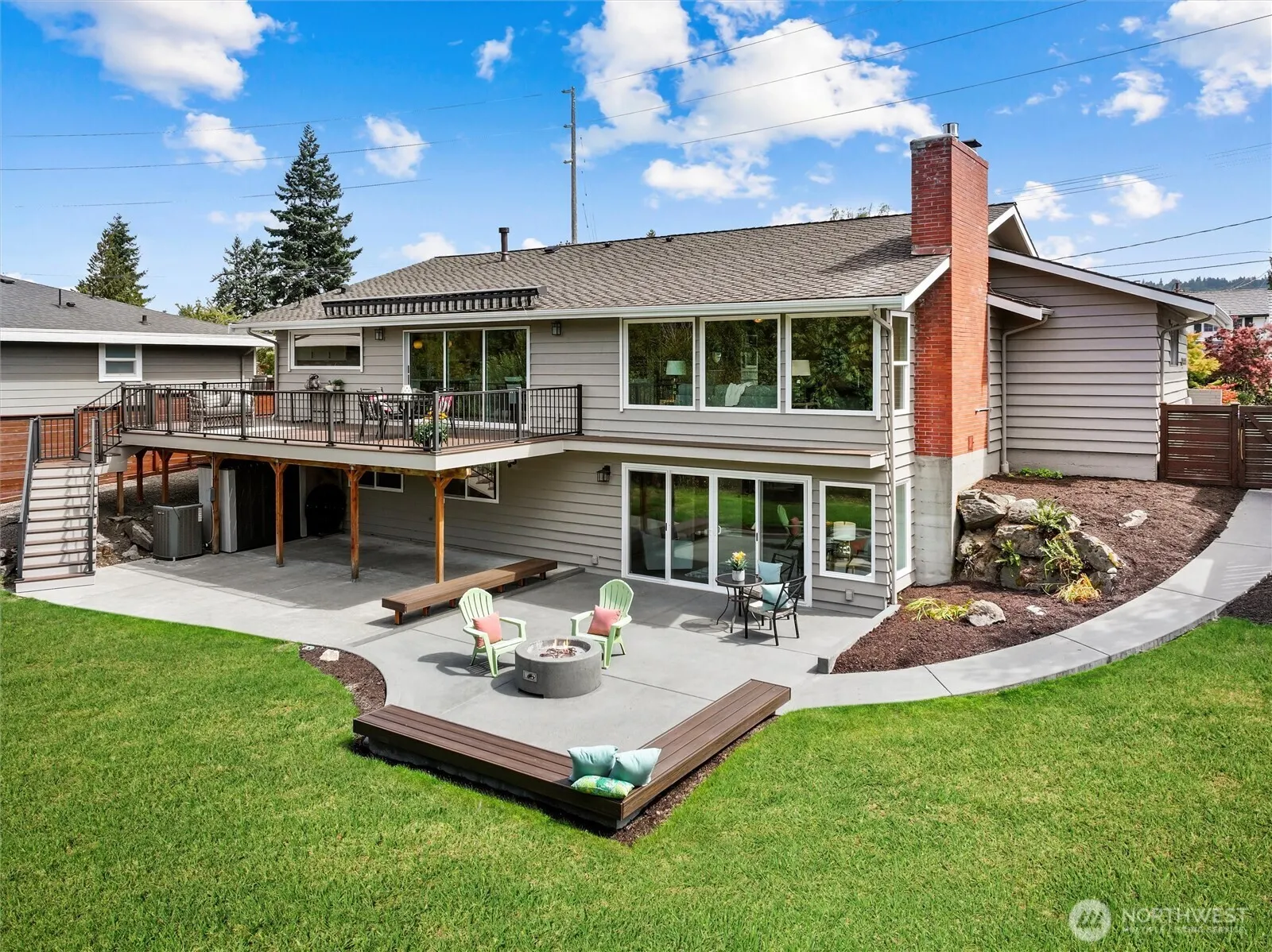 5243 116th Avenue SE, Bellevue, WA 98006