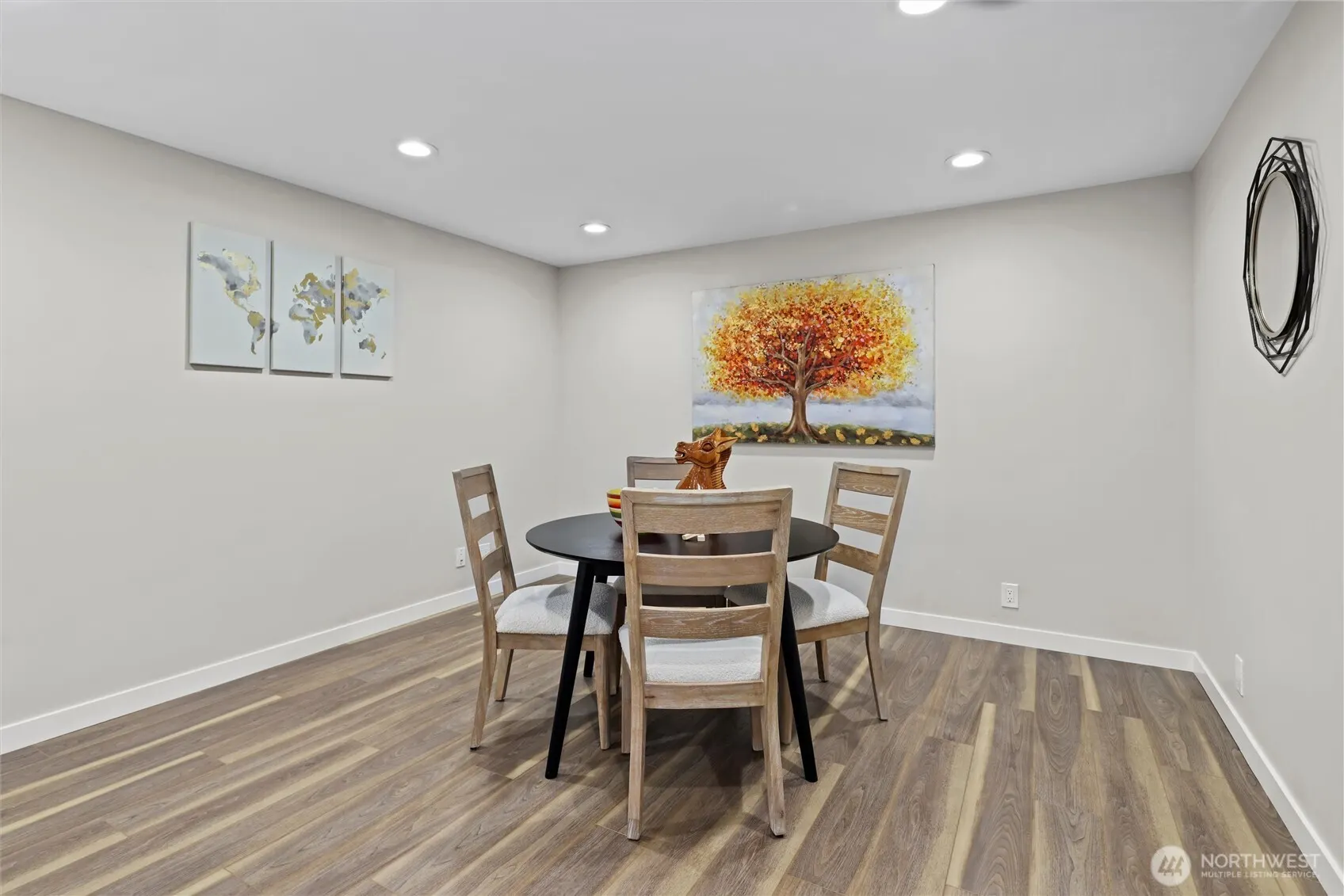 5243 116th Avenue SE, Bellevue, WA 98006