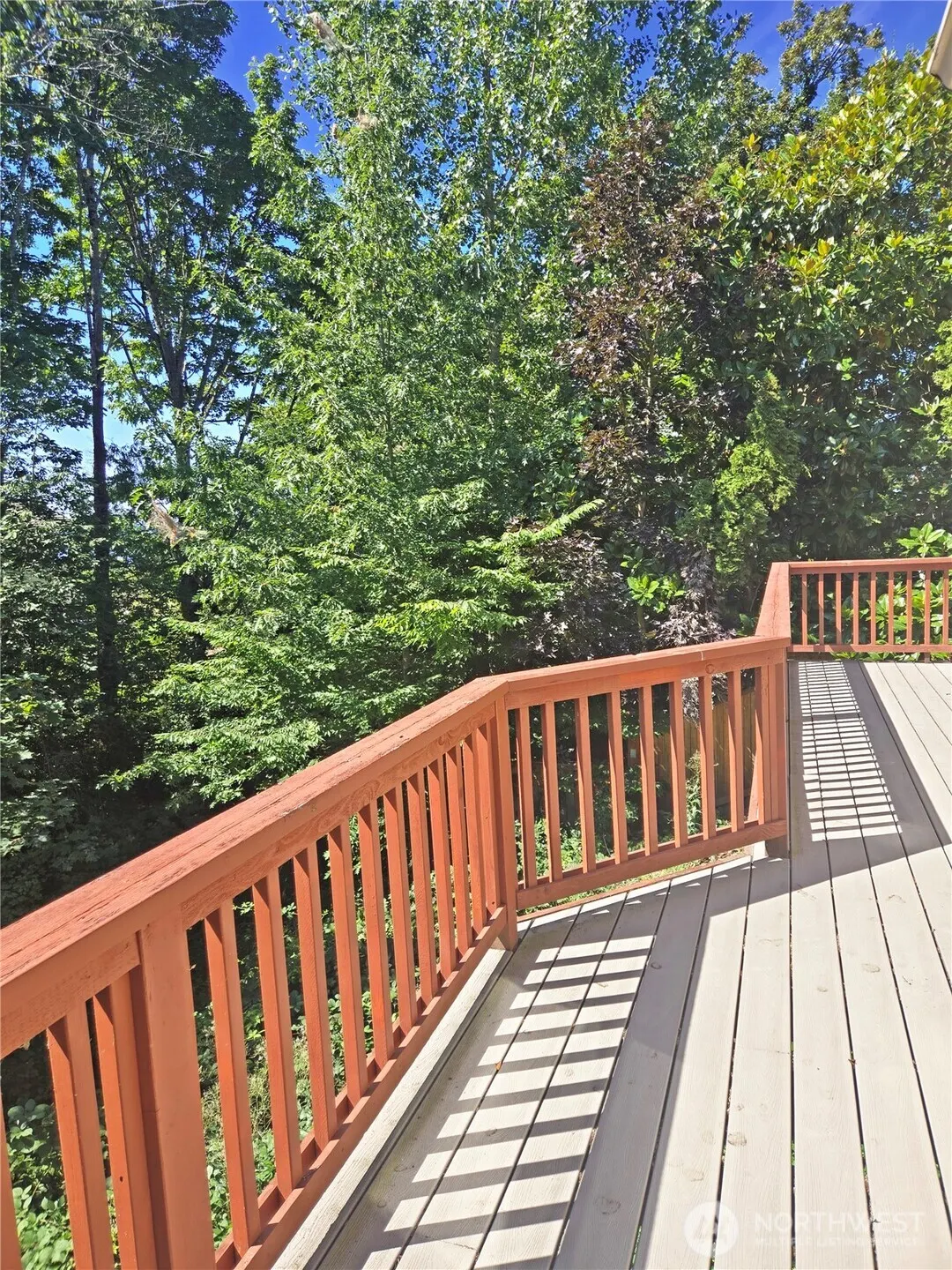 10253 NE 64th Street , Kirkland, WA 98033