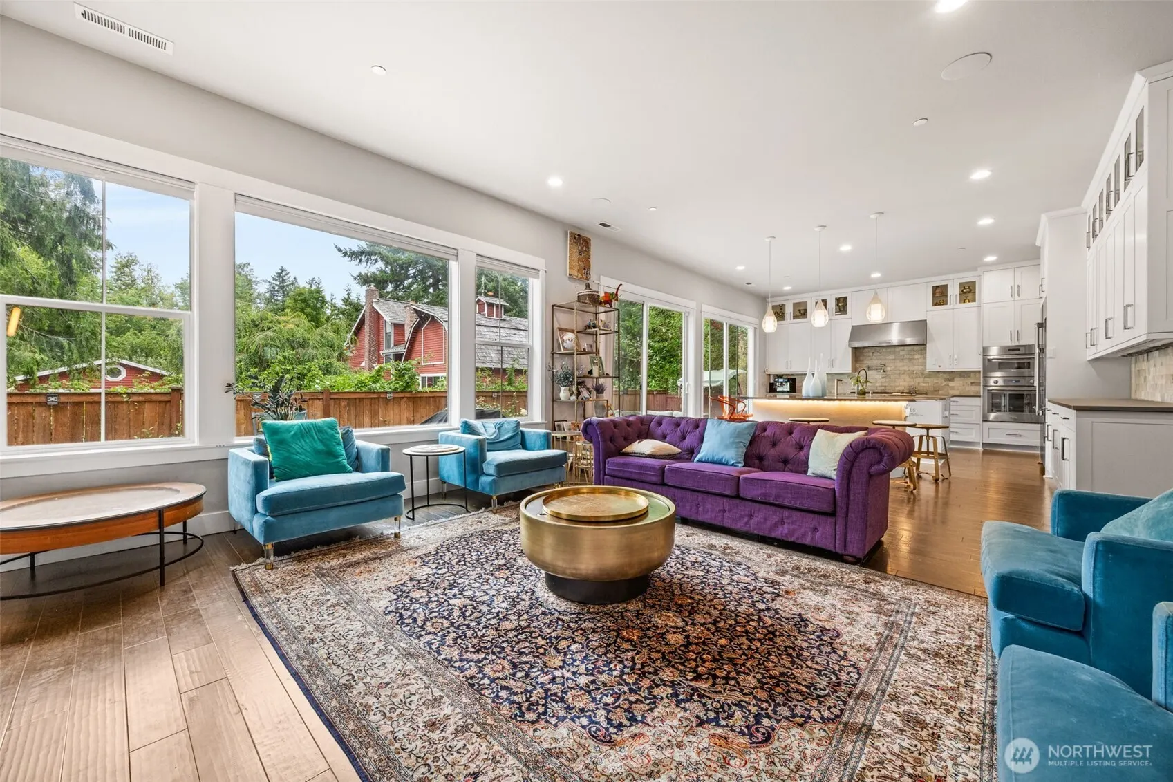 21832 SE 5th Place , Sammamish, WA 98074