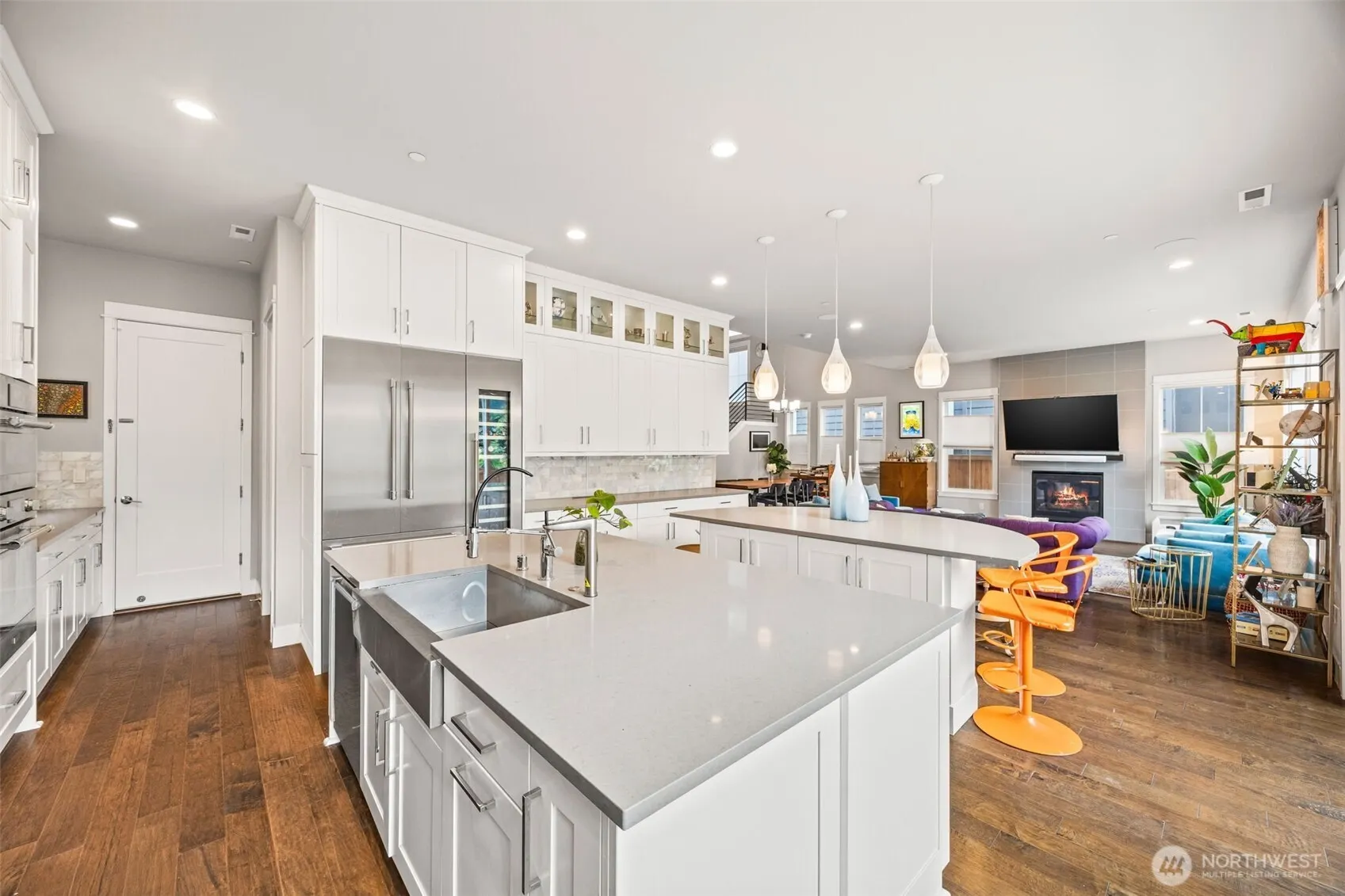 21832 SE 5th Place , Sammamish, WA 98074