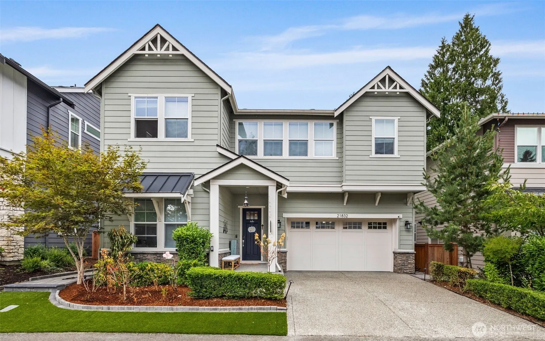 21832 SE 5th Place , Sammamish, WA 98074