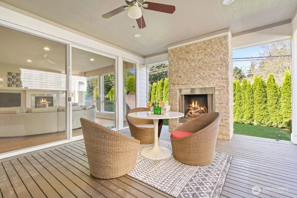 16425 SE 46th Court , Bellevue, WA 98006