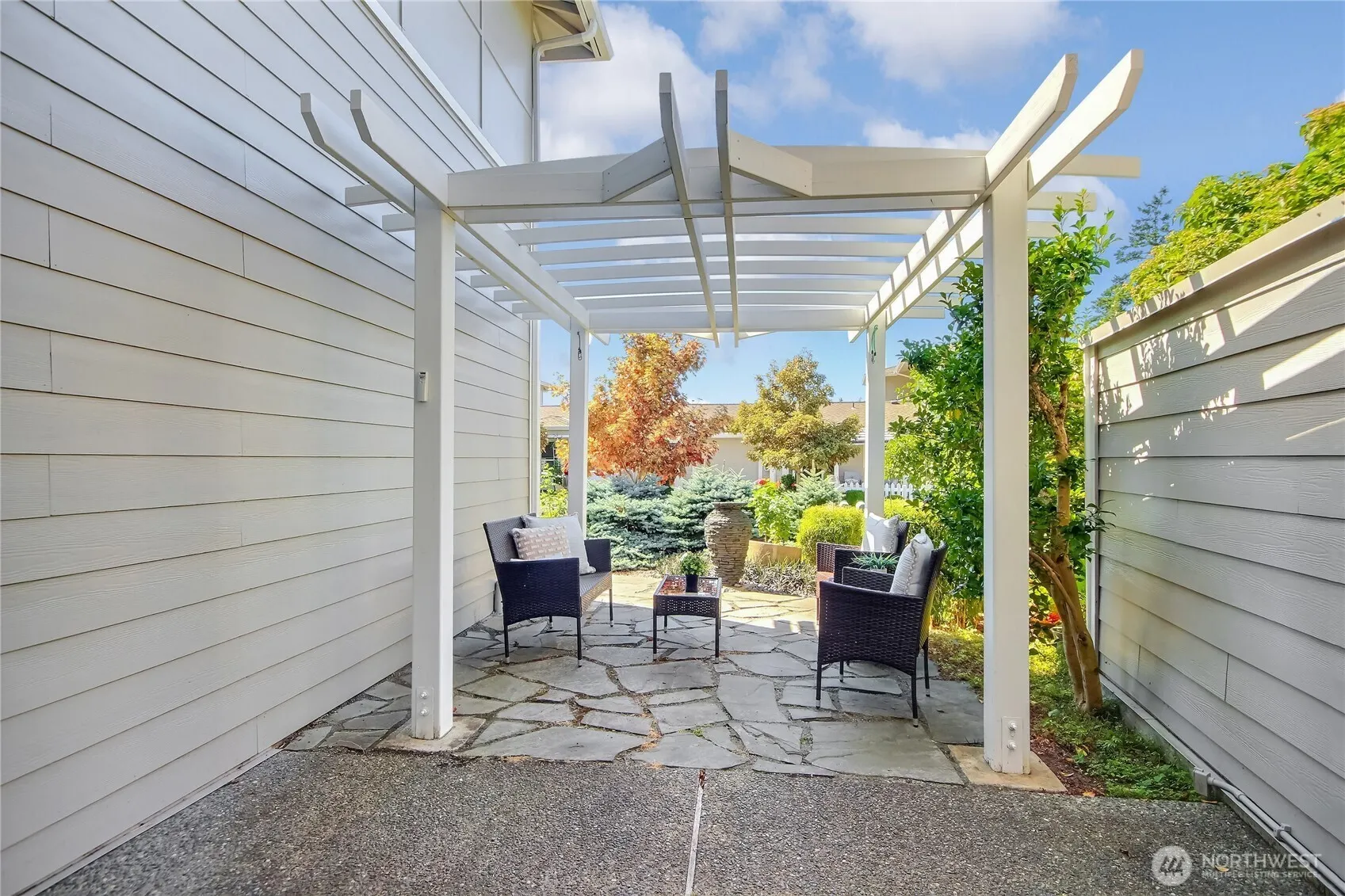 22475 SE 38th Terrace #1418, Issaquah, WA 98029-6283