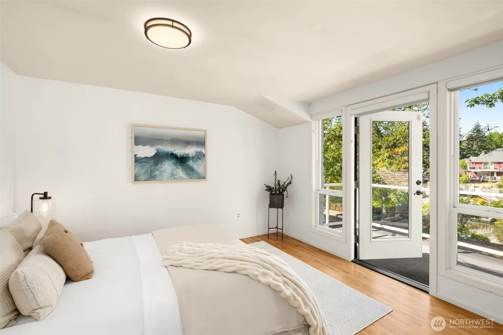 11216 E Riverside Drive , Bothell, WA 98011