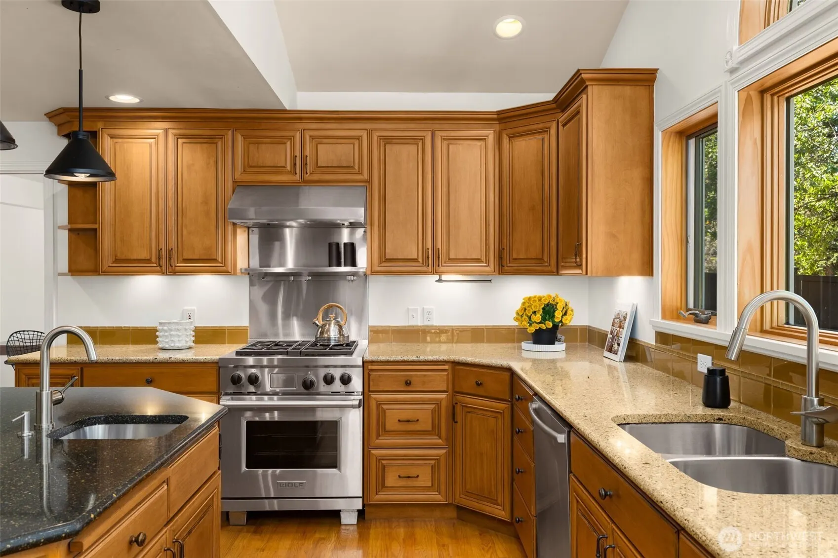 11216 E Riverside Drive , Bothell, WA 98011