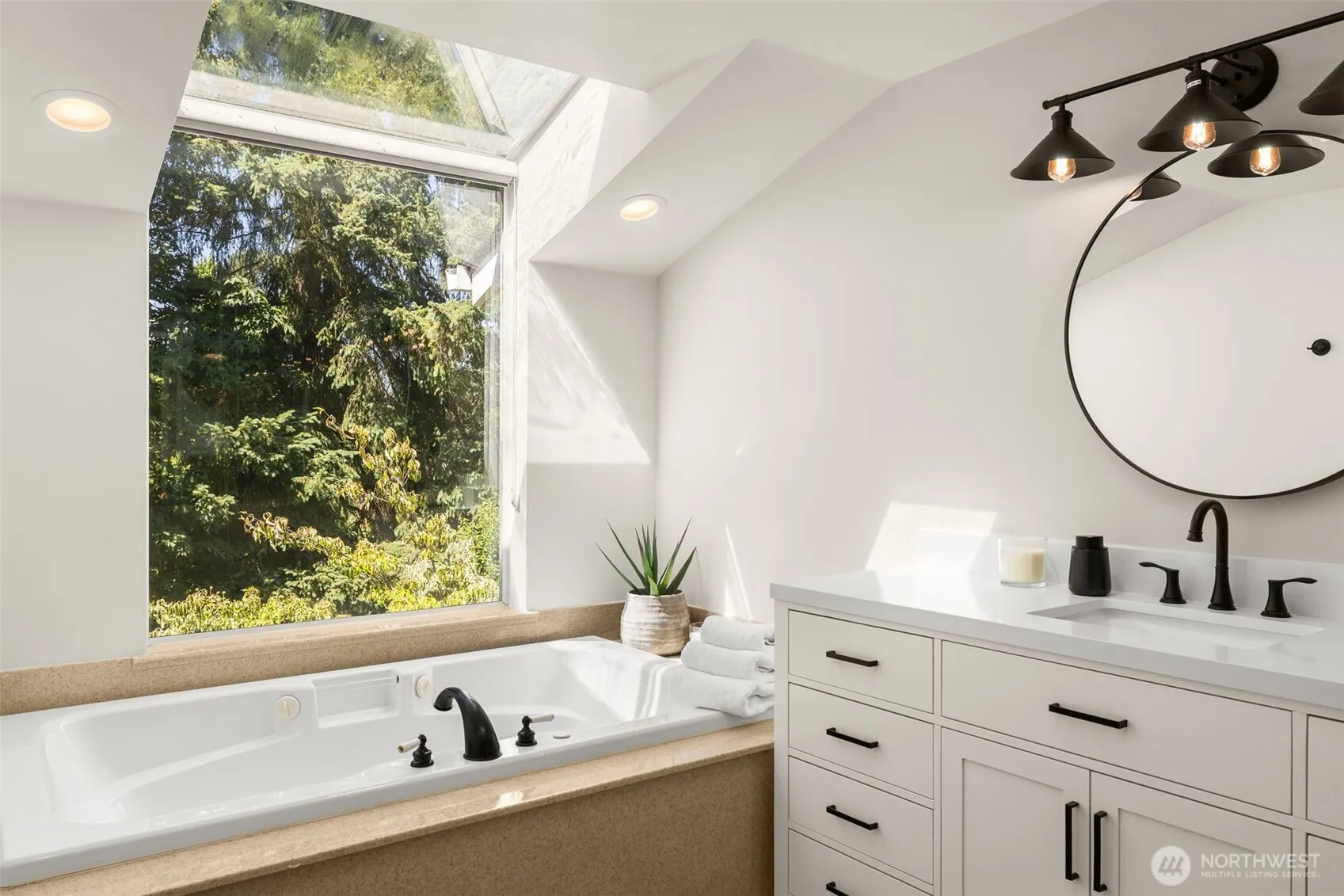 11216 E Riverside Drive , Bothell, WA 98011