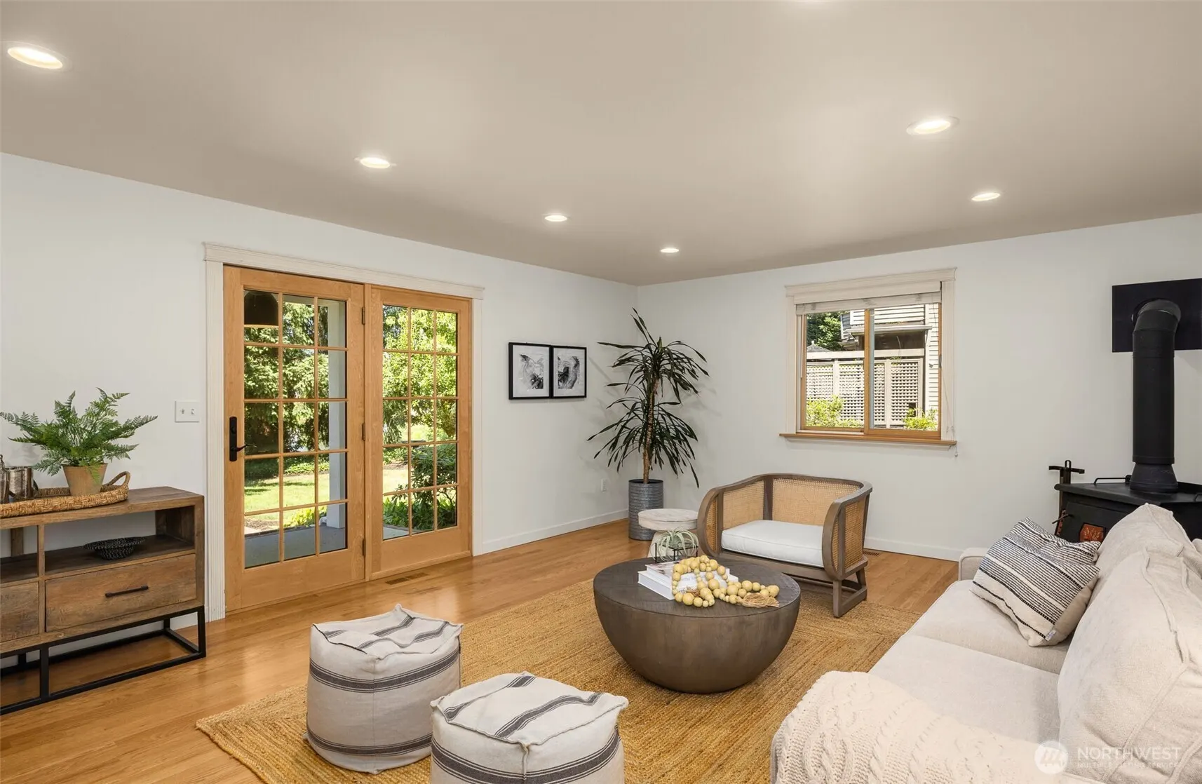 11216 E Riverside Drive , Bothell, WA 98011