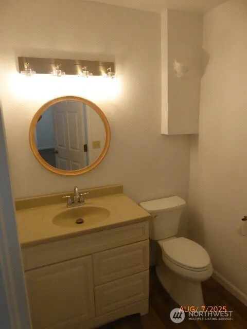 10116 Main St #104, Bothell, WA 98011