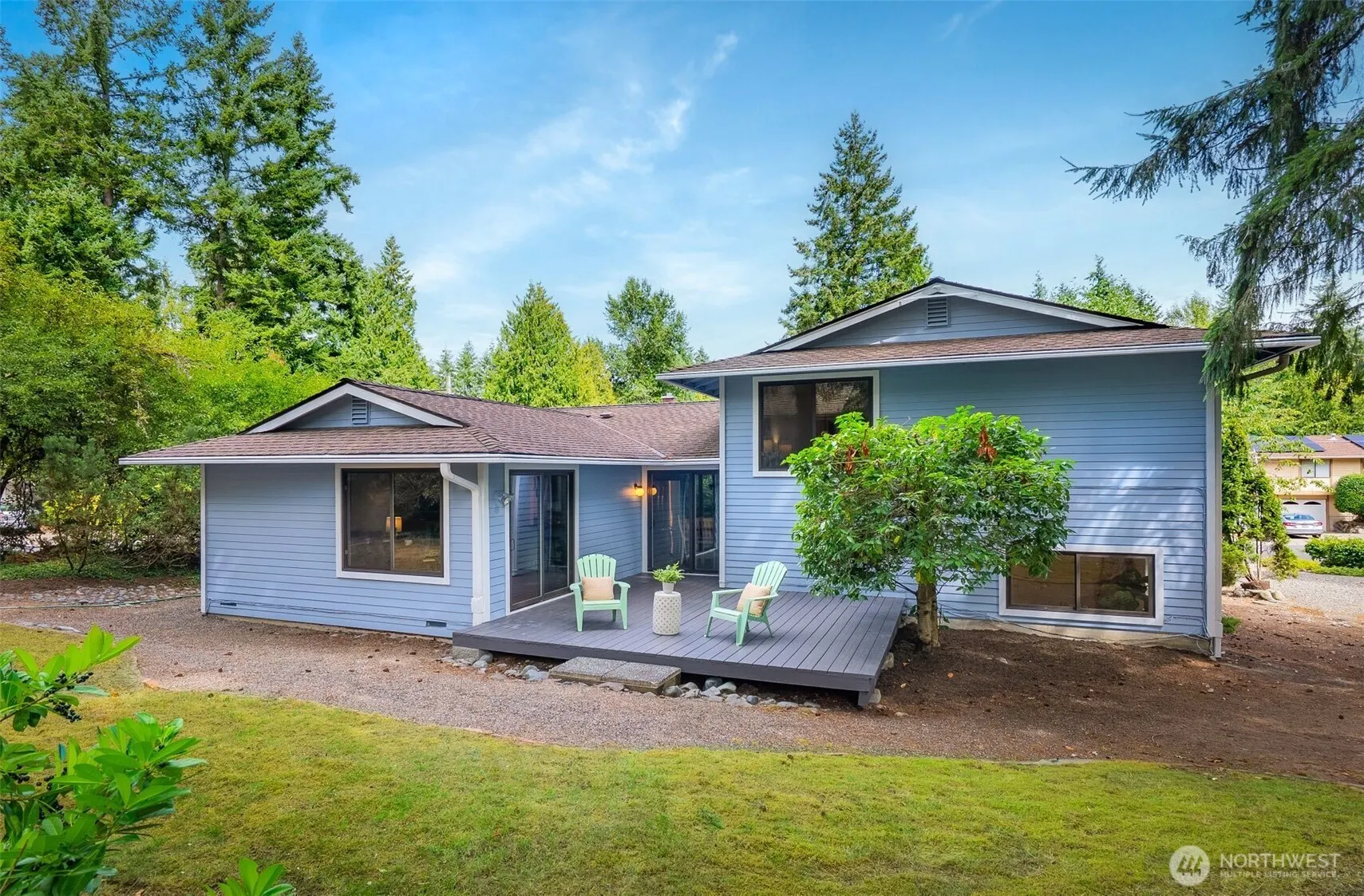 10925 165th Place NE, Redmond, WA 98052