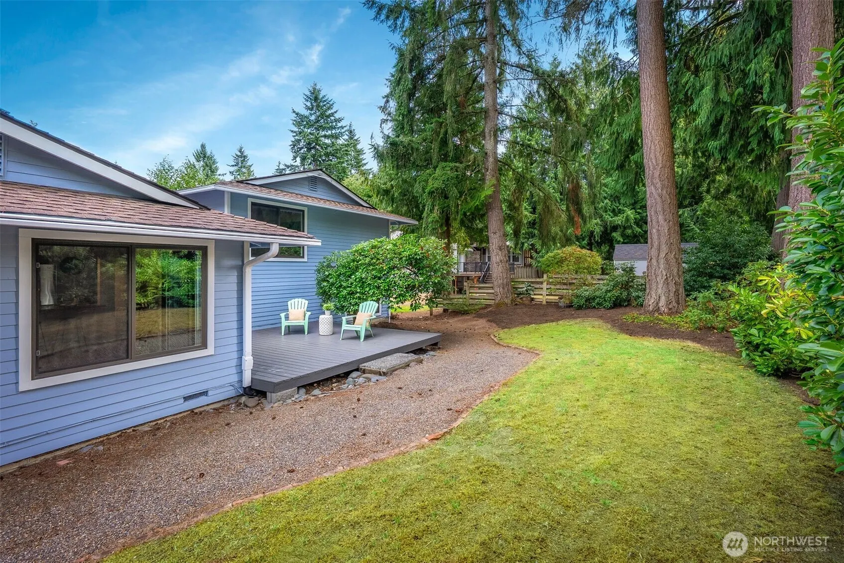 10925 165th Place NE, Redmond, WA 98052