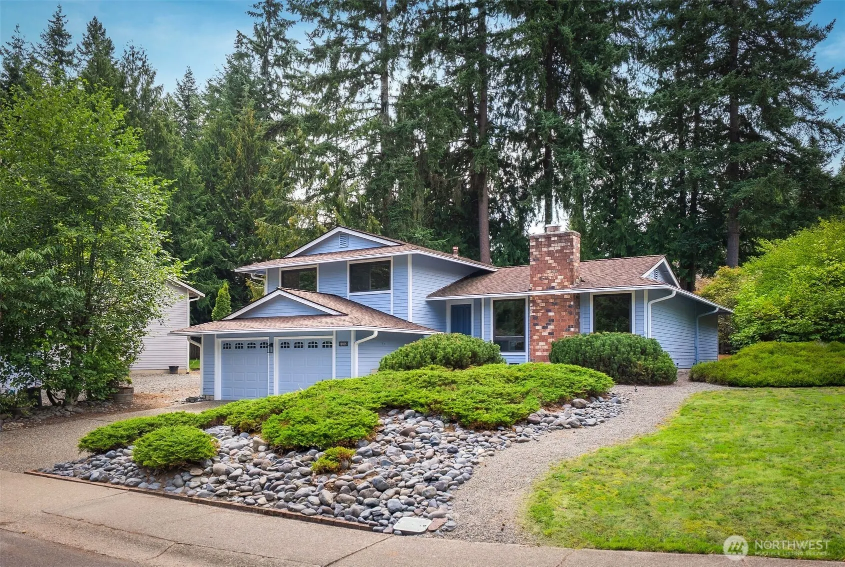 10925 165th Place NE, Redmond, WA 98052