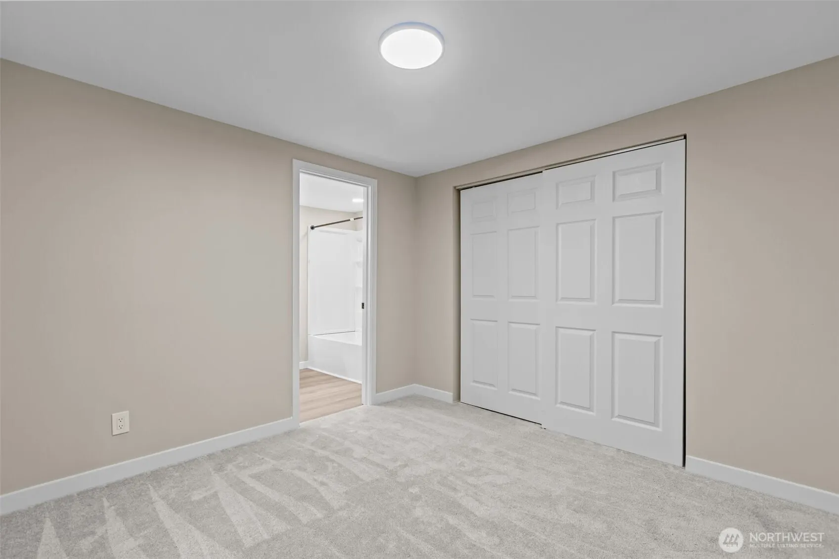 1729 194th Street SE #6, Bothell, WA 98012