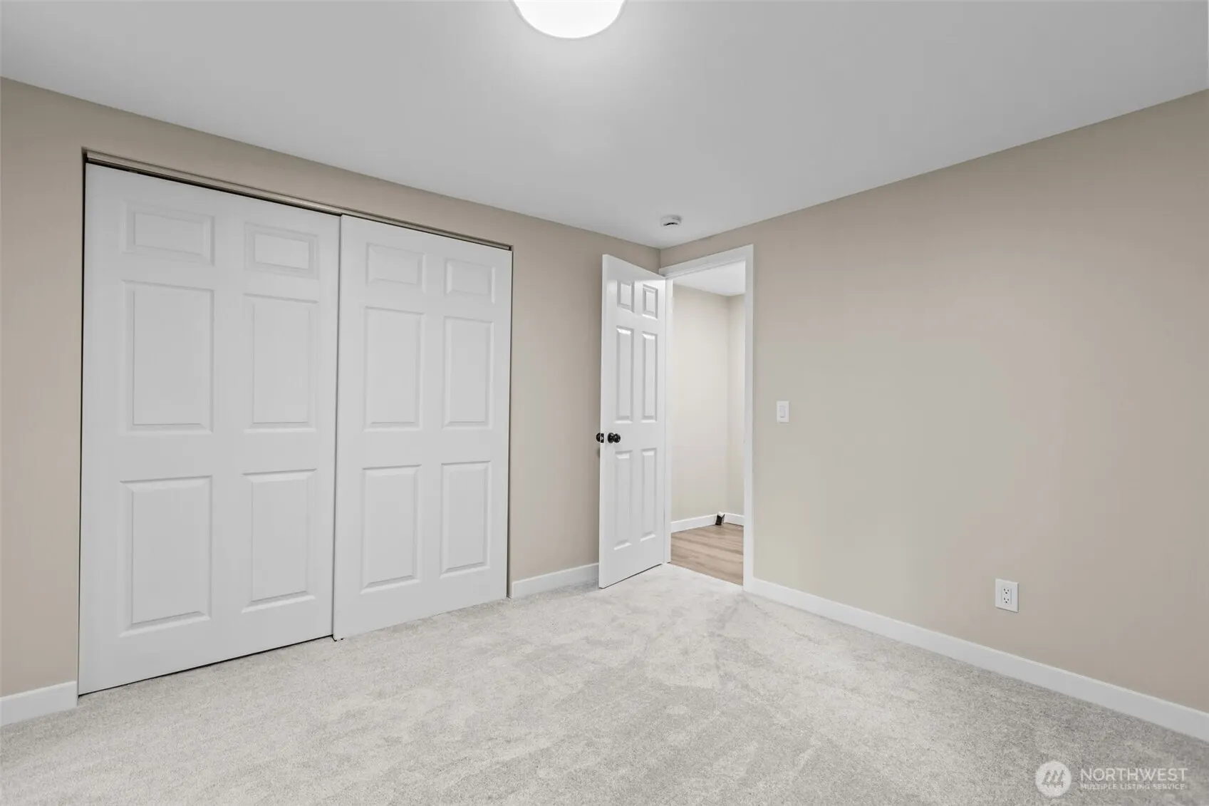 1729 194th Street SE #6, Bothell, WA 98012