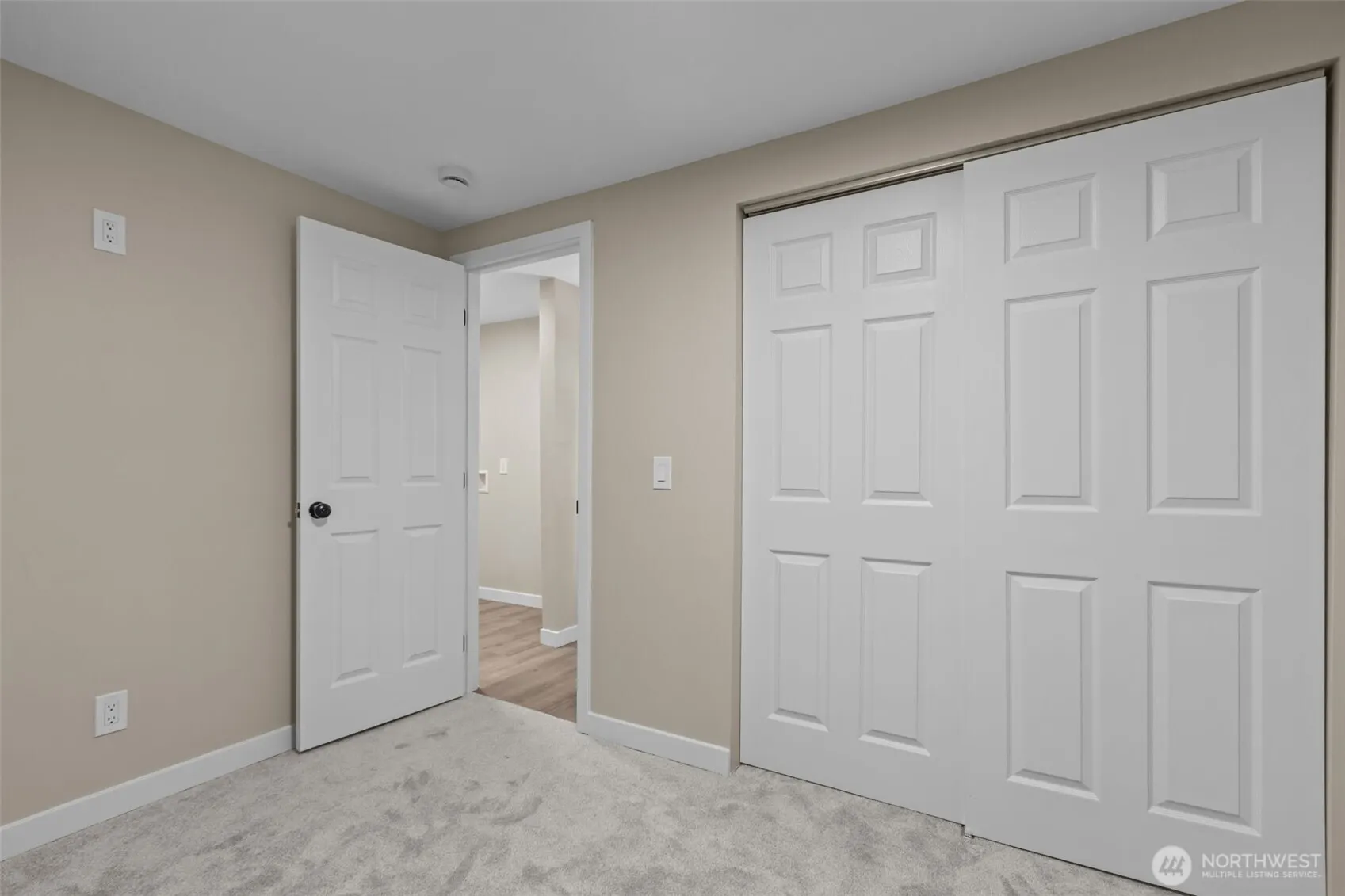 1729 194th Street SE #6, Bothell, WA 98012