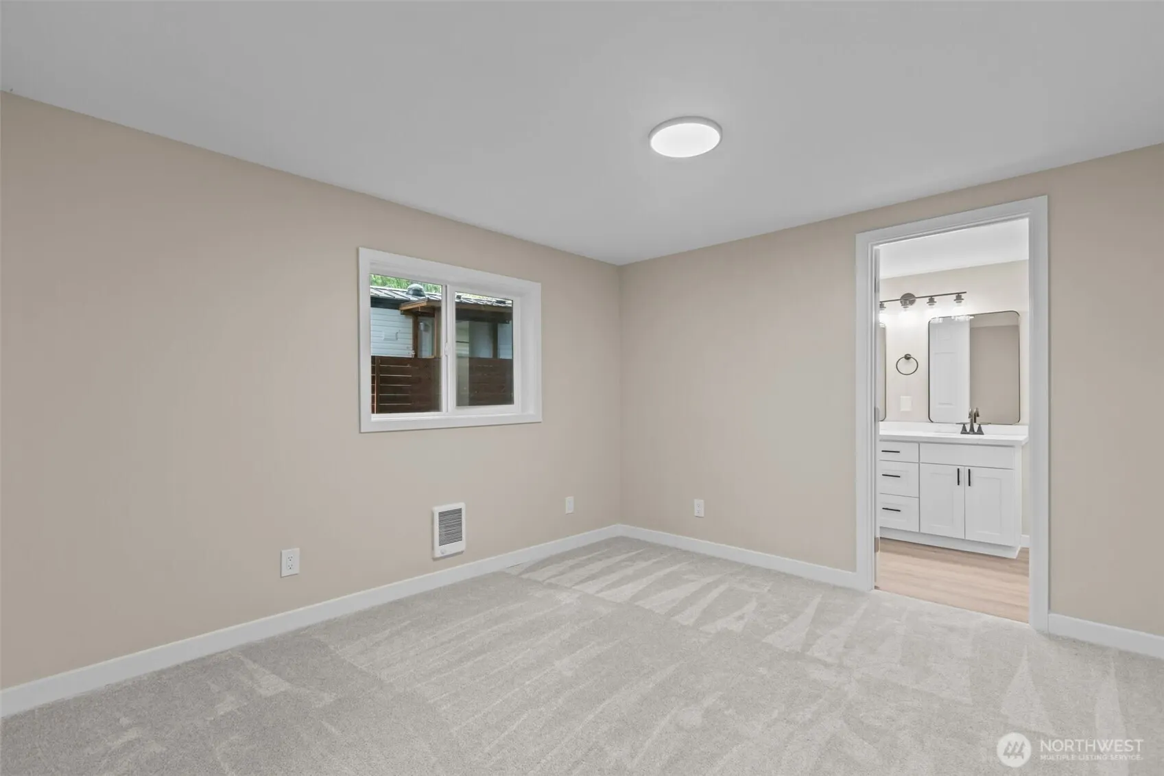 1729 194th Street SE #6, Bothell, WA 98012