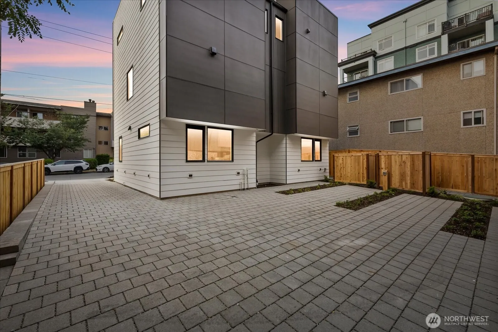 2419 NW 57th Street #B, Seattle, WA 98107