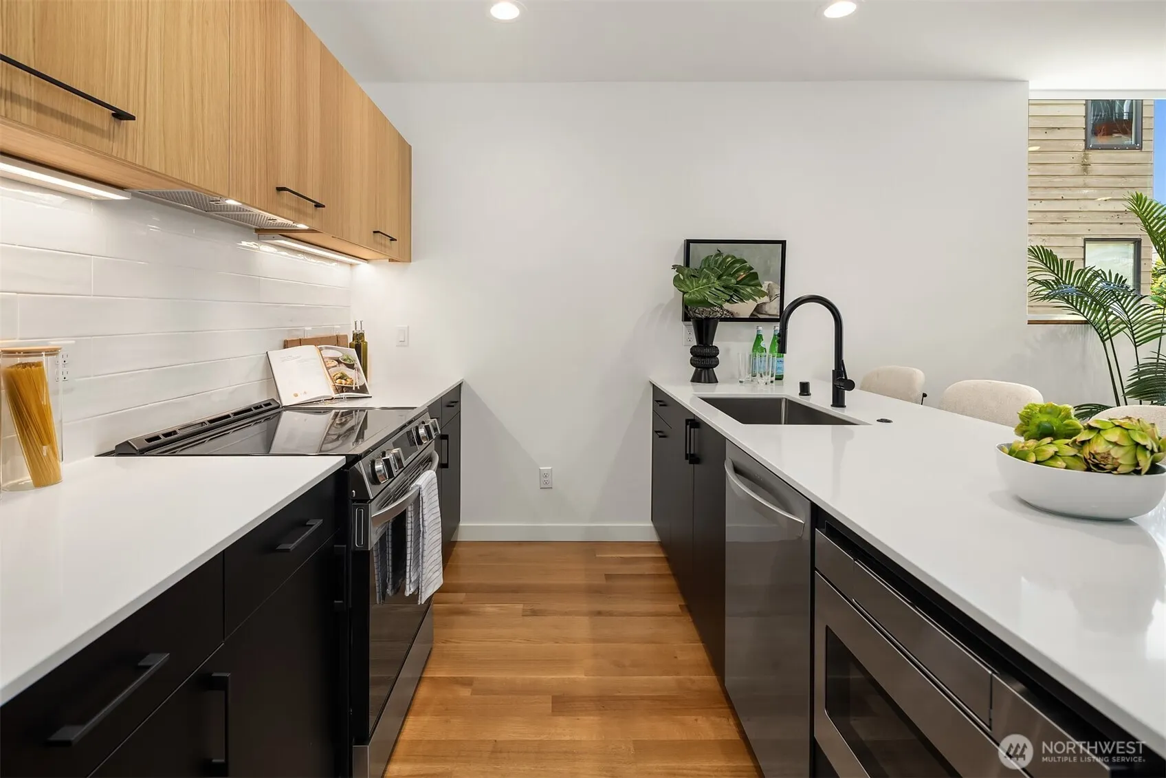2419 NW 57th Street #B, Seattle, WA 98107