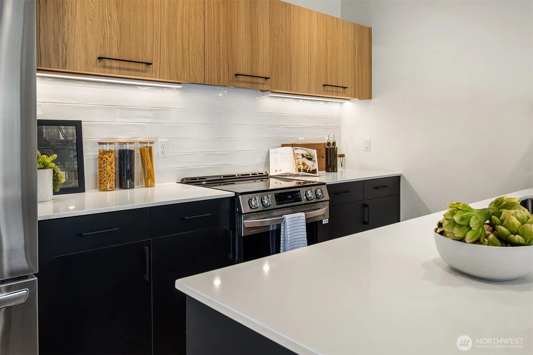 2419 NW 57th Street #B, Seattle, WA 98107