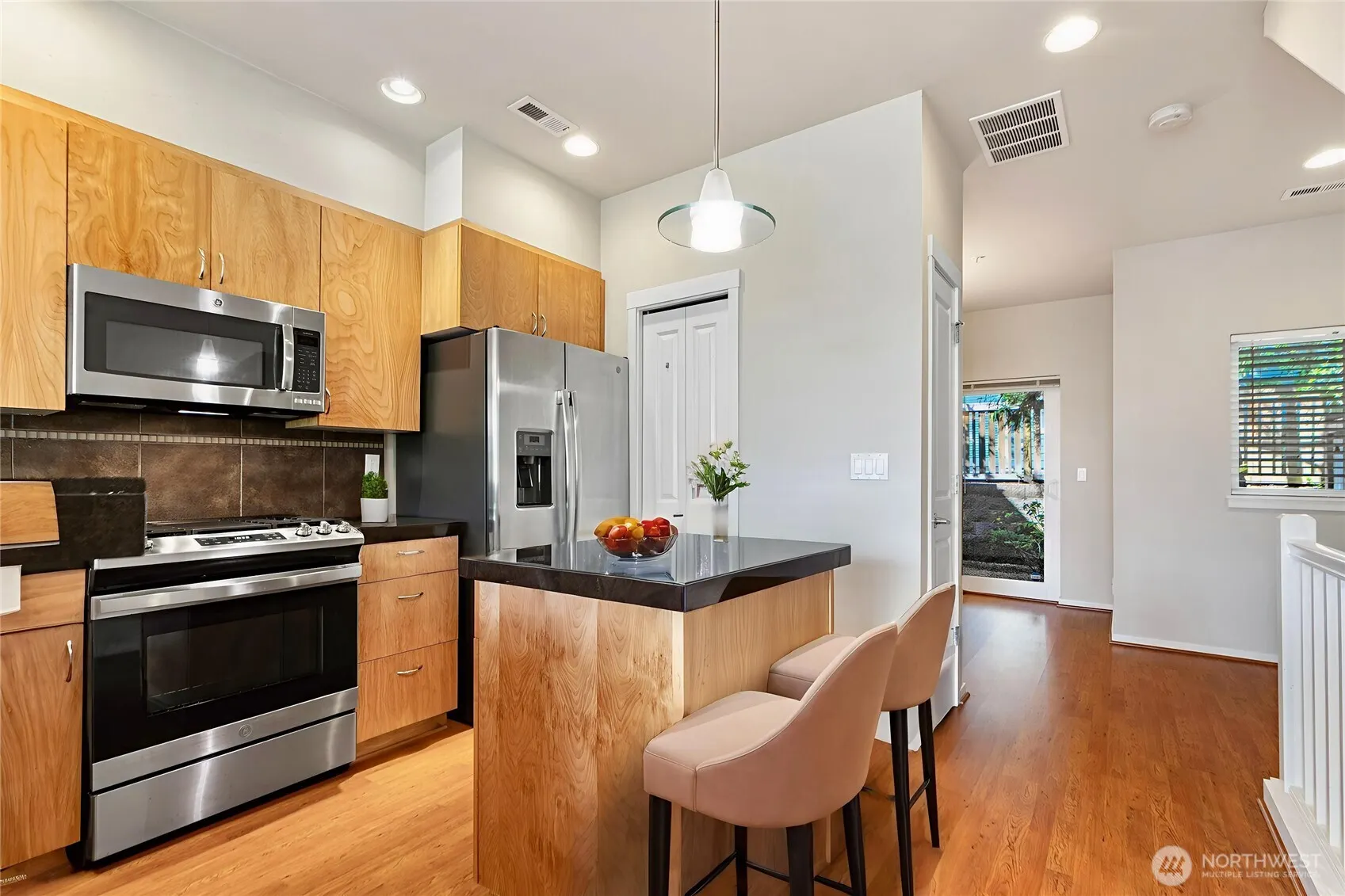 69 Cougar Ridge Road NW #2104, Issaquah, WA 98027
