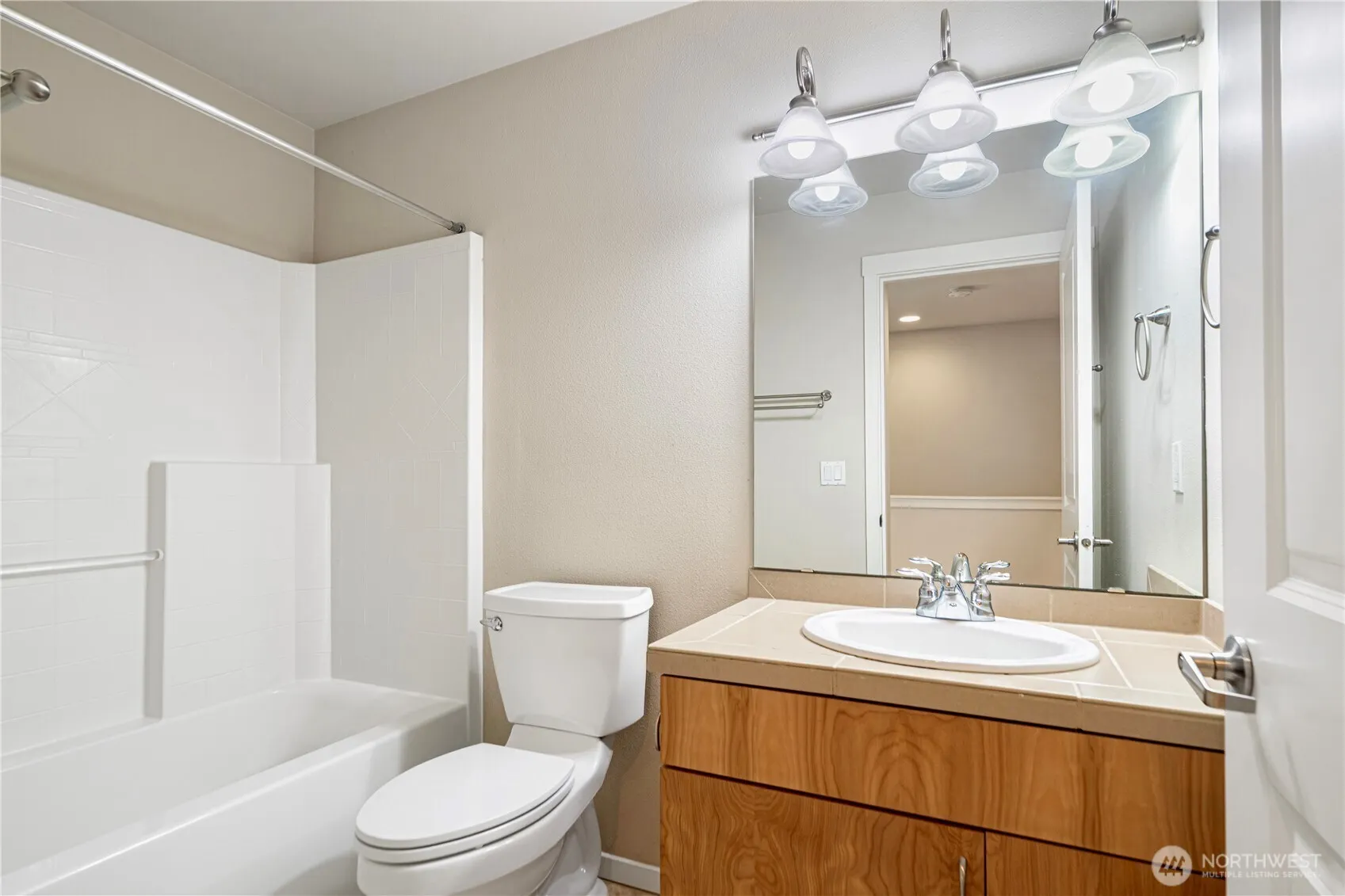 69 Cougar Ridge Road NW #2104, Issaquah, WA 98027
