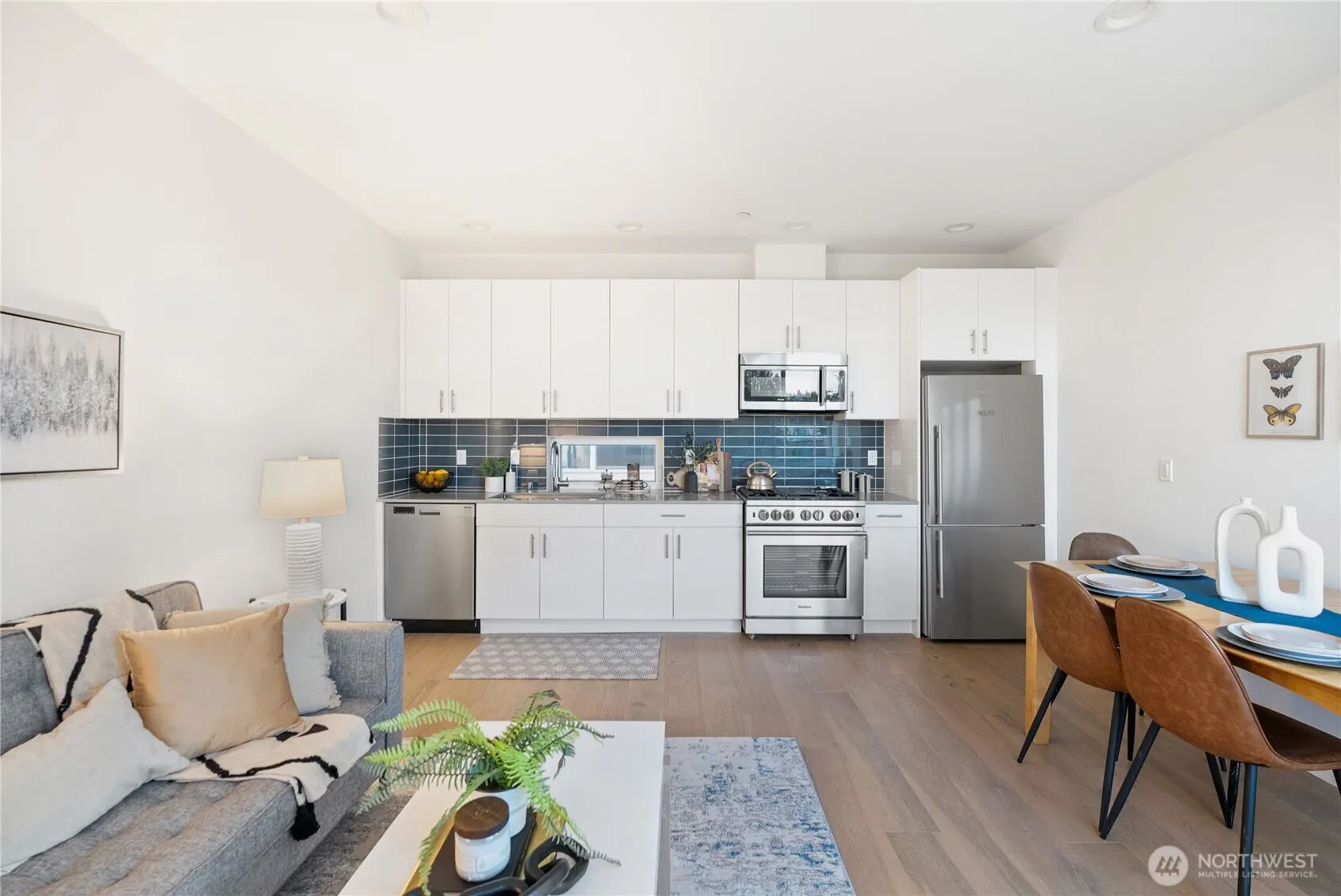 3611 2nd Avenue NW, Seattle, WA 98107-7912