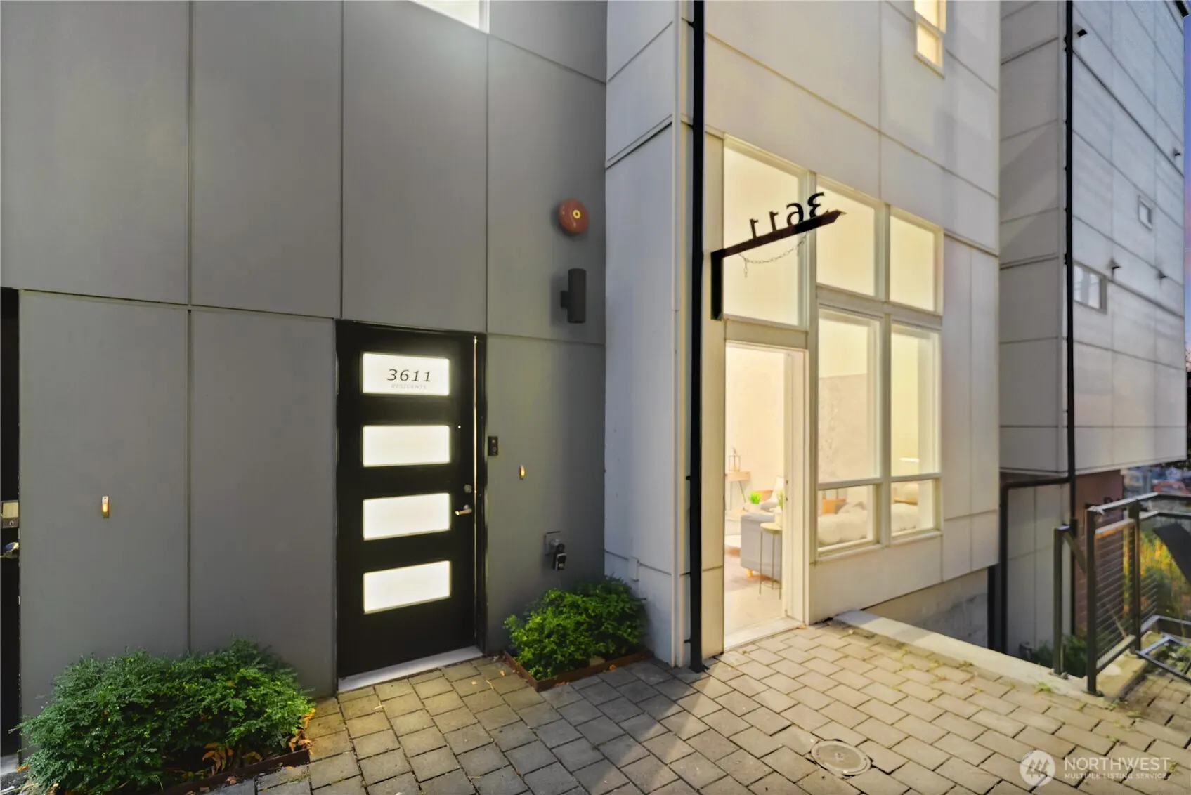 3611 2nd Avenue NW, Seattle, WA 98107-7912