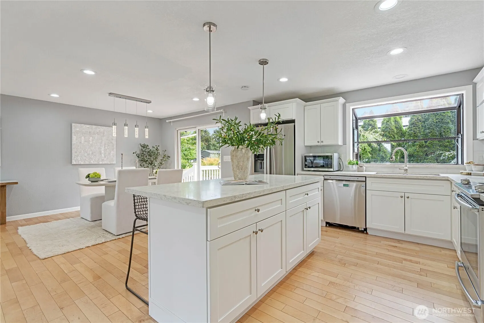 12619 NE 134th PL , Kirkland, WA 98034