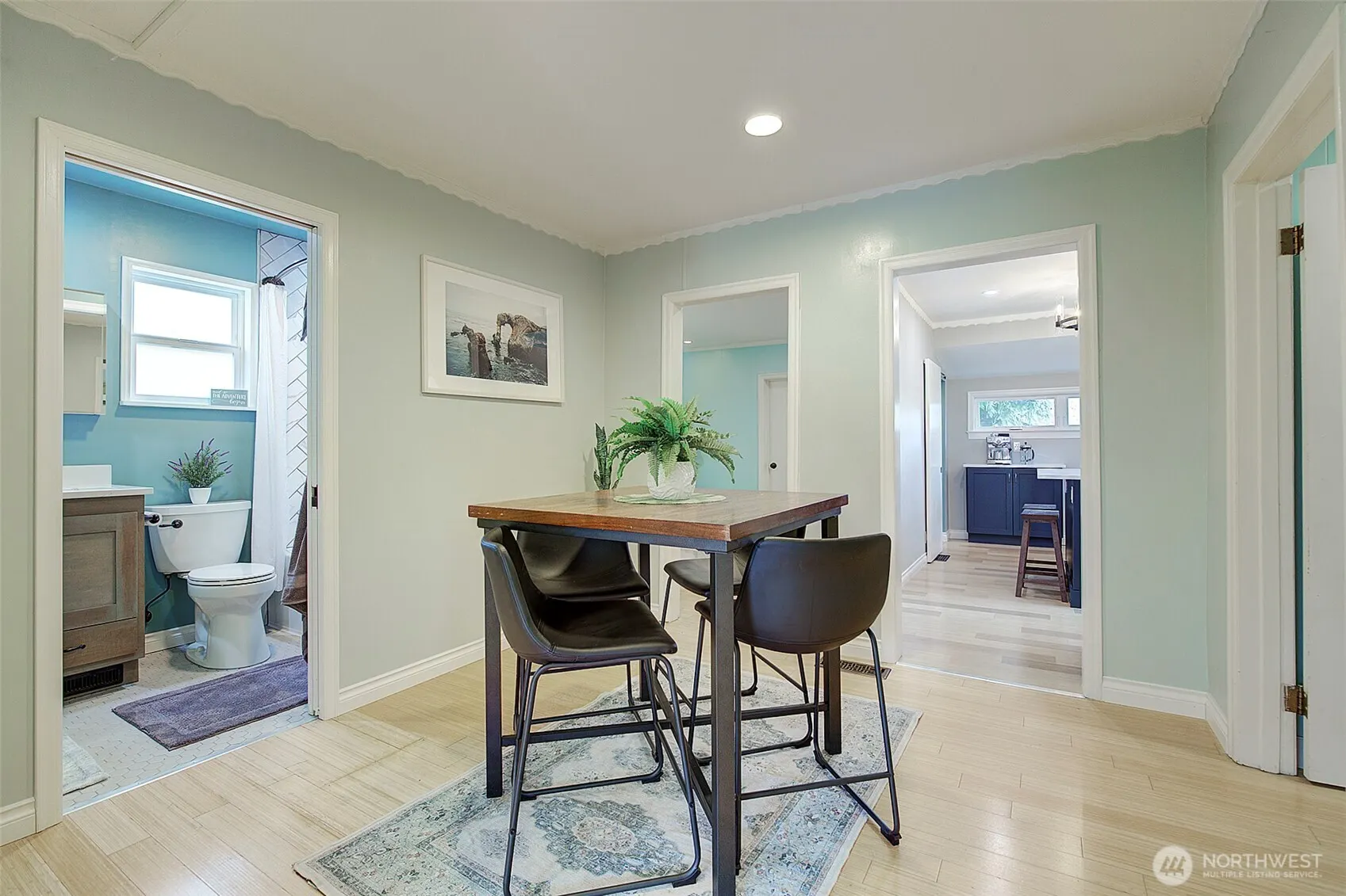112 NW 83rd Street , Seattle, WA 98117