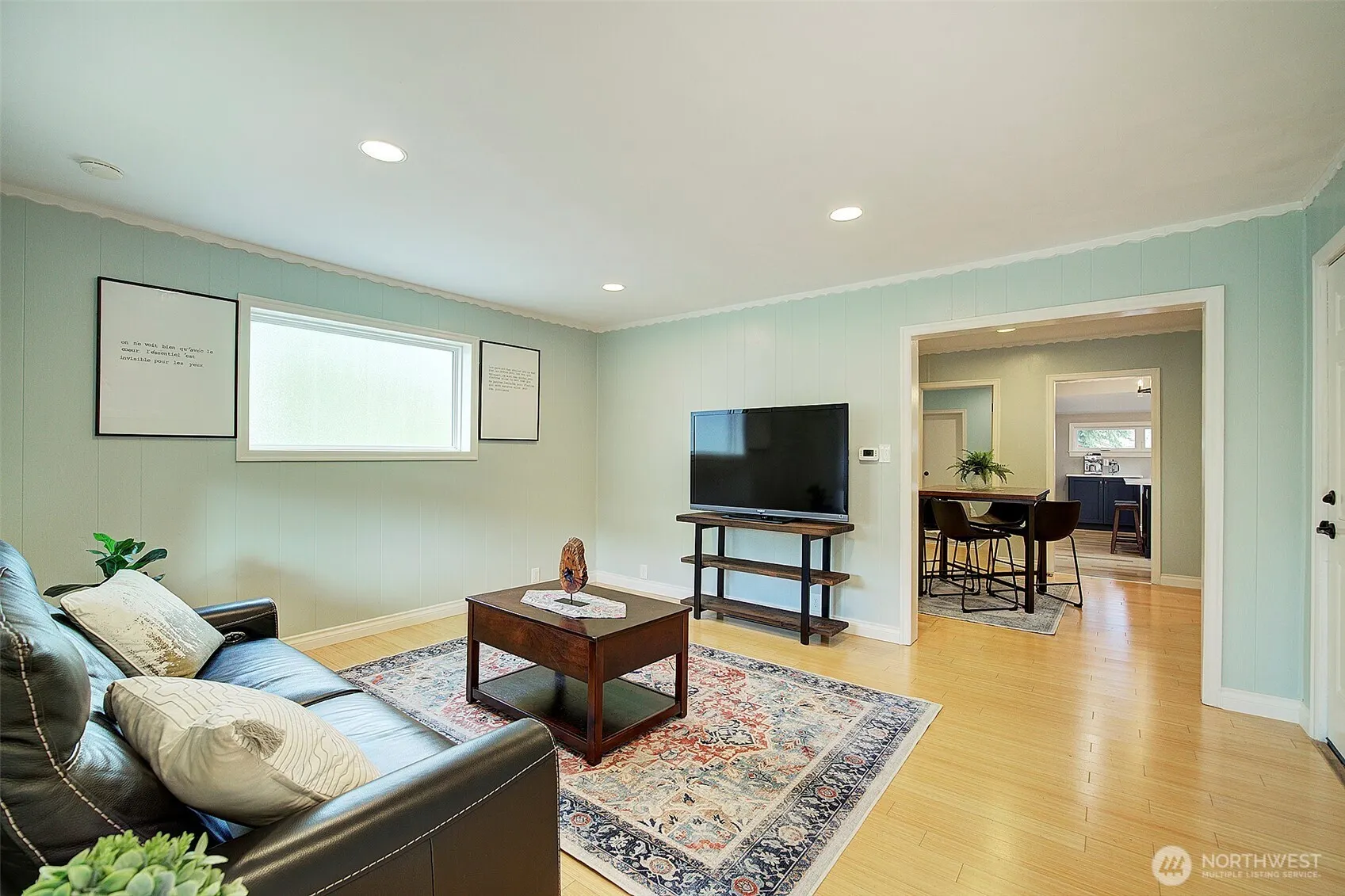 112 NW 83rd Street , Seattle, WA 98117