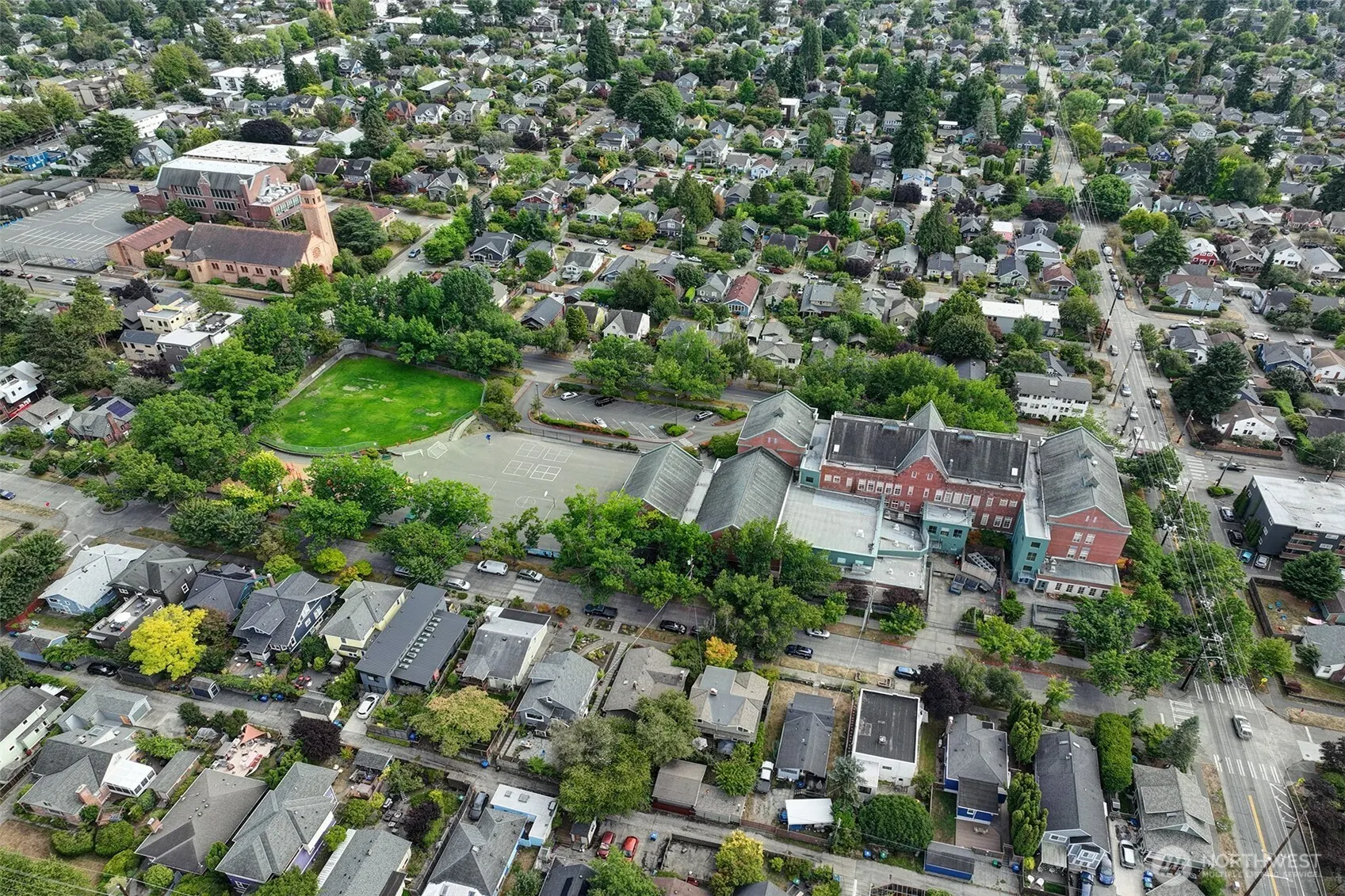 112 NW 83rd Street , Seattle, WA 98117