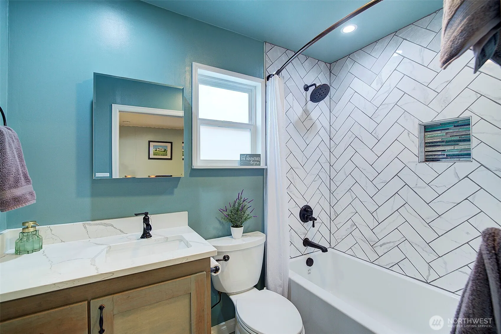 112 NW 83rd Street , Seattle, WA 98117