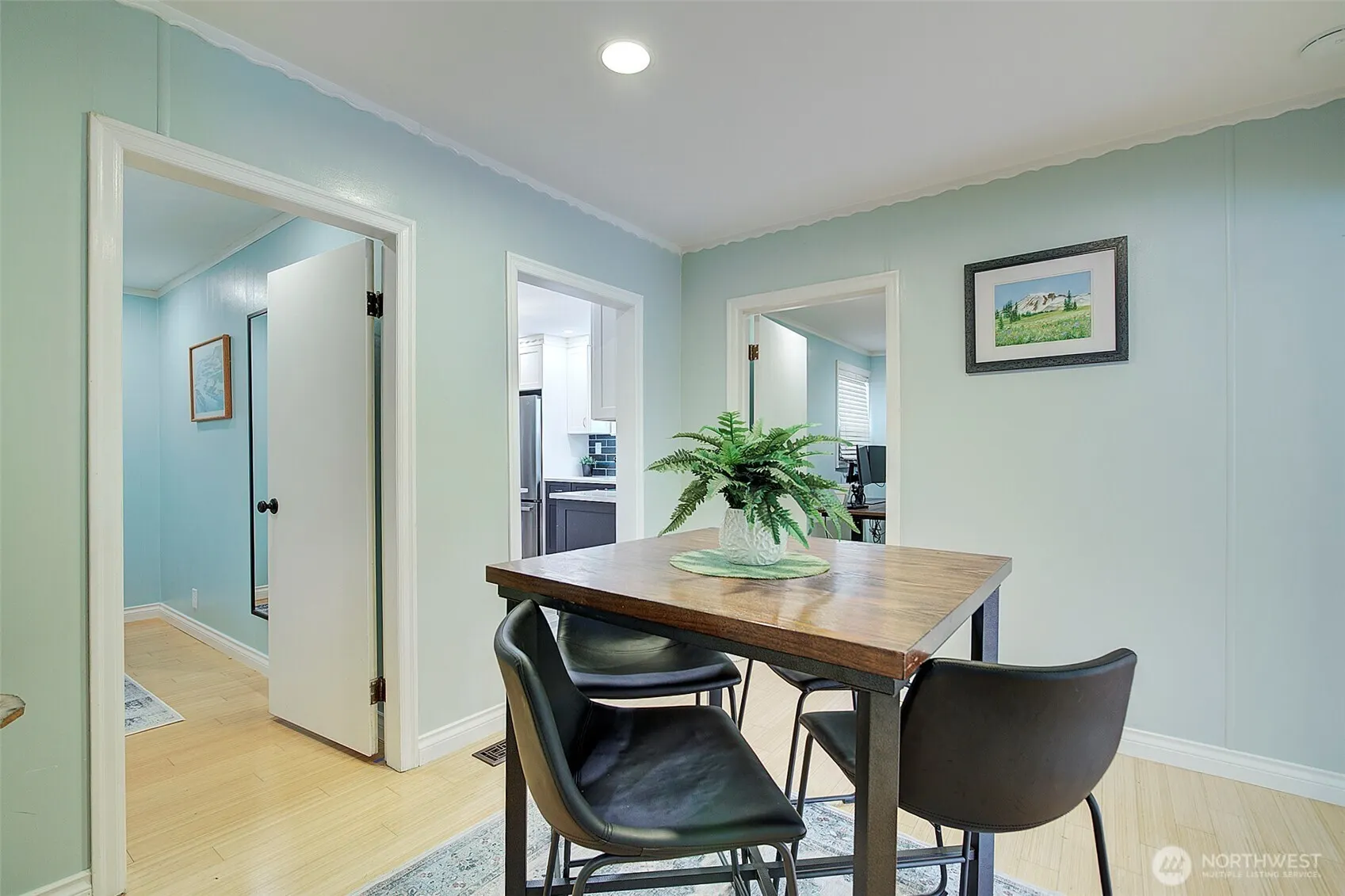 112 NW 83rd Street , Seattle, WA 98117