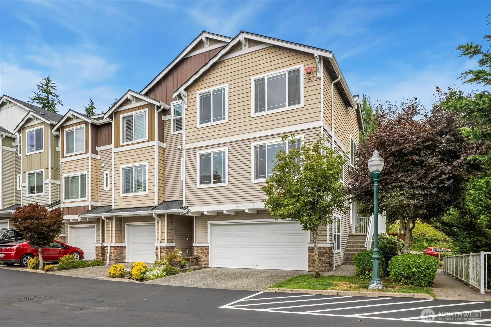 15720 Manor Way #E5, Lynnwood, WA 98087