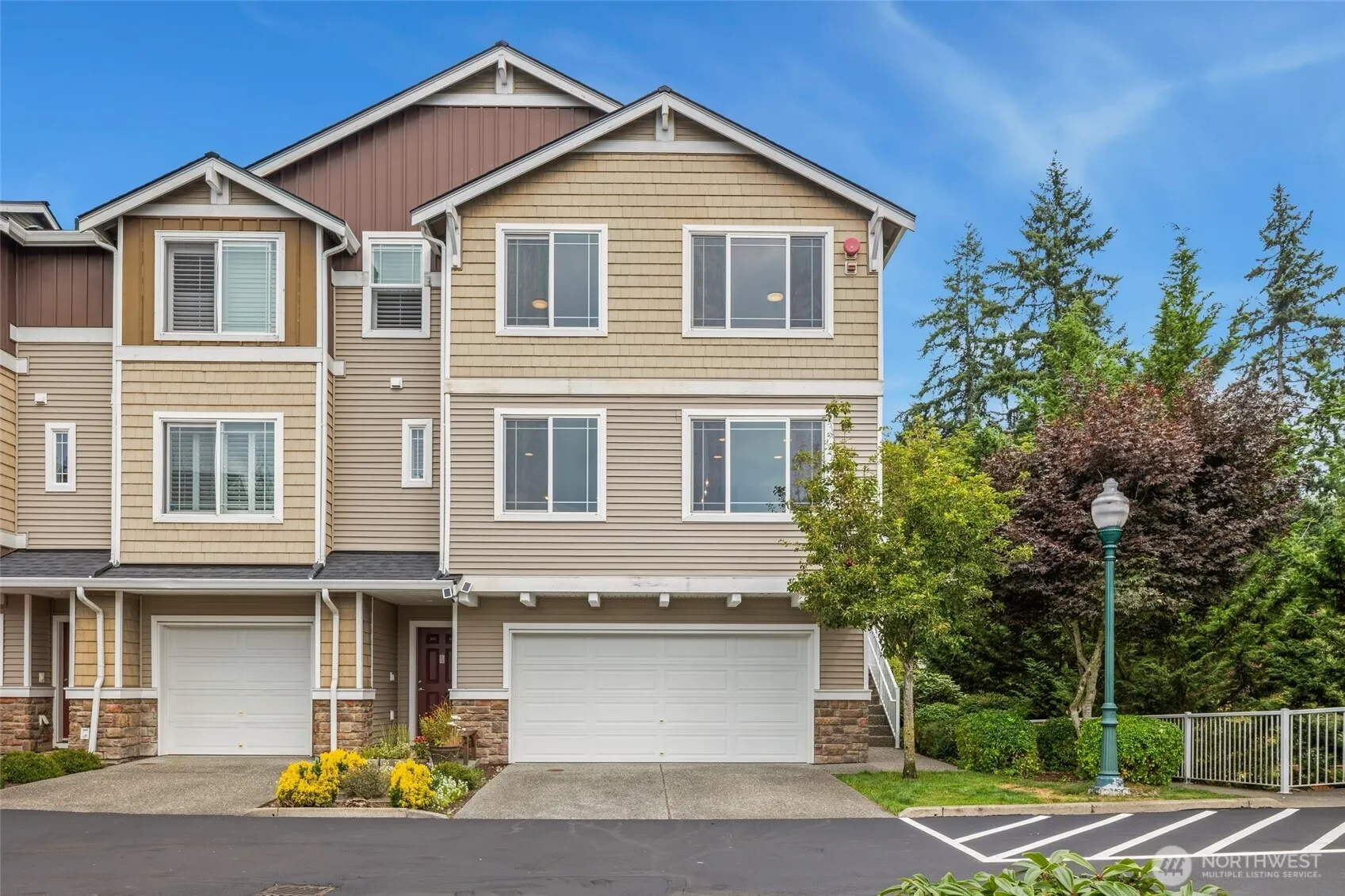 15720 Manor Way #E5, Lynnwood, WA 98087