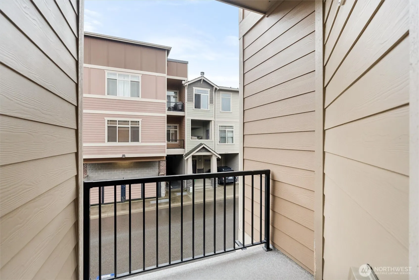 4000 NE 3rd Place , Renton, WA 98056
