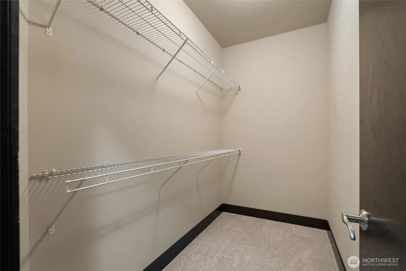 4000 NE 3rd Place , Renton, WA 98056
