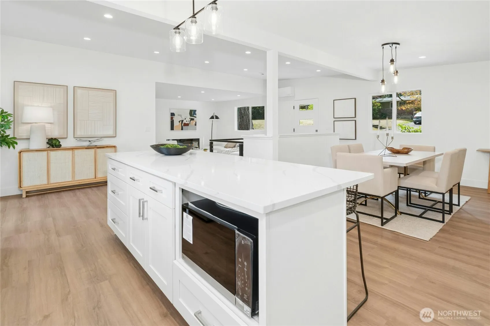 410 Mt. Jupiter Drive SW, Issaquah, WA 98027