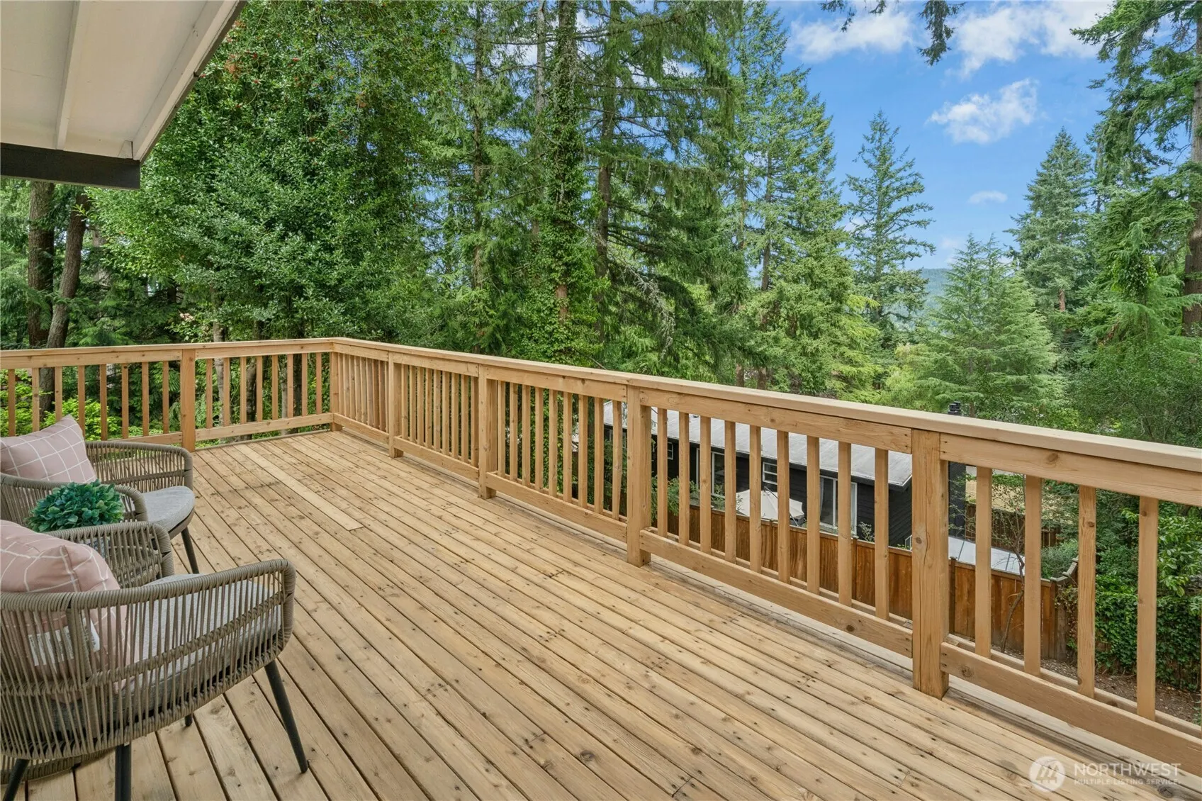 410 Mt. Jupiter Drive SW, Issaquah, WA 98027
