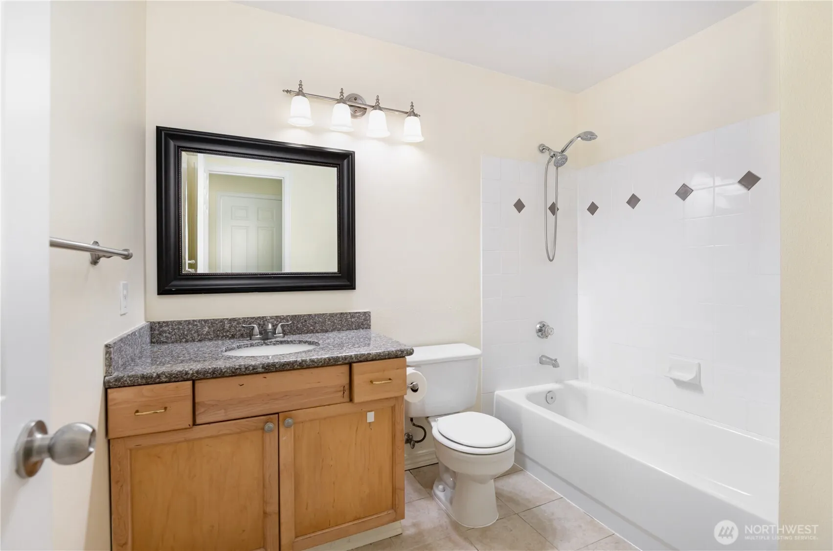 18501 SE Newport Way #K144, Issaquah, WA 98027