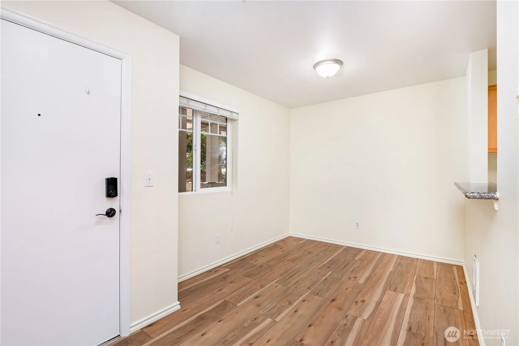 18501 SE Newport Way #K144, Issaquah, WA 98027