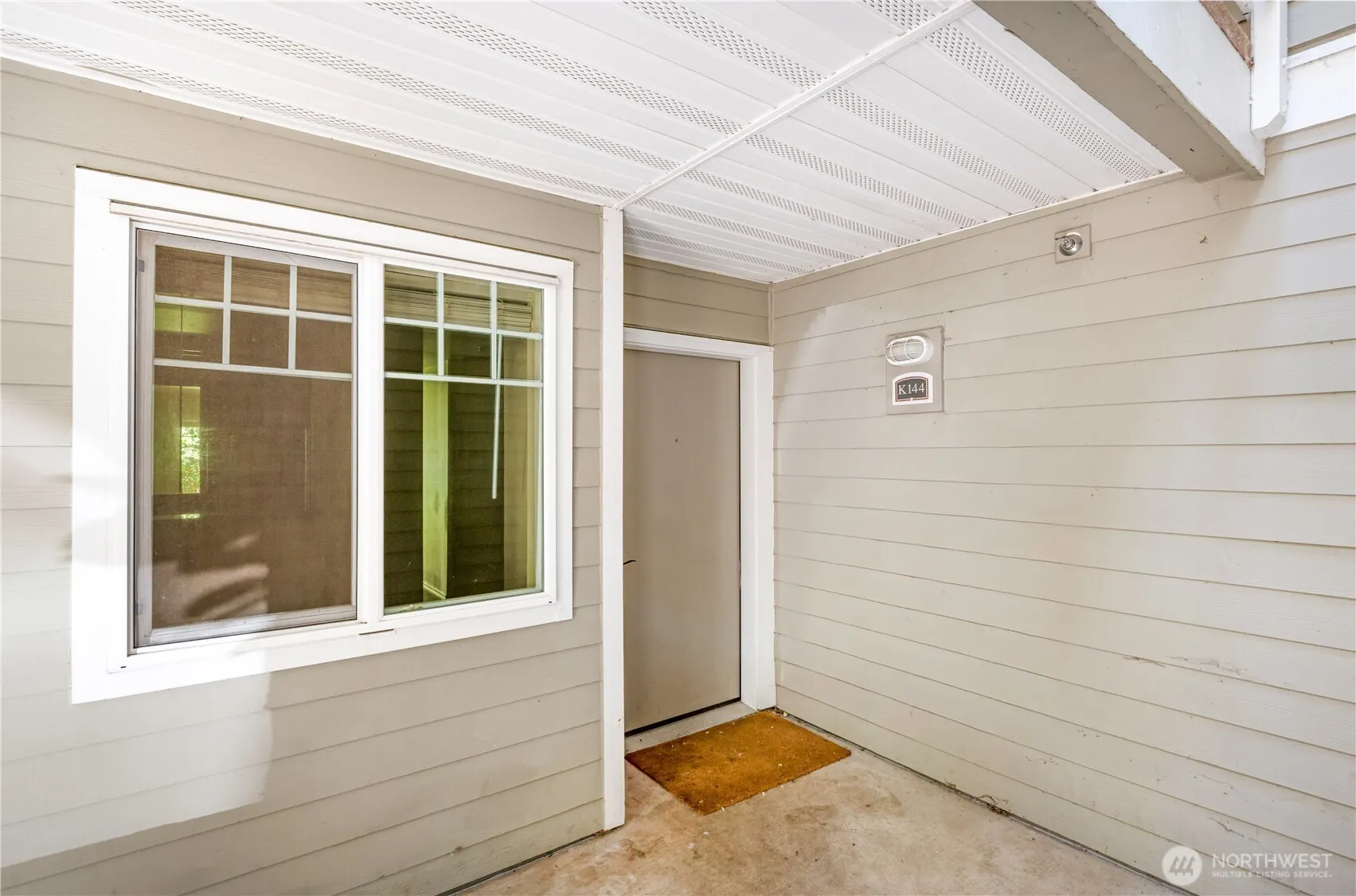 18501 SE Newport Way #K144, Issaquah, WA 98027