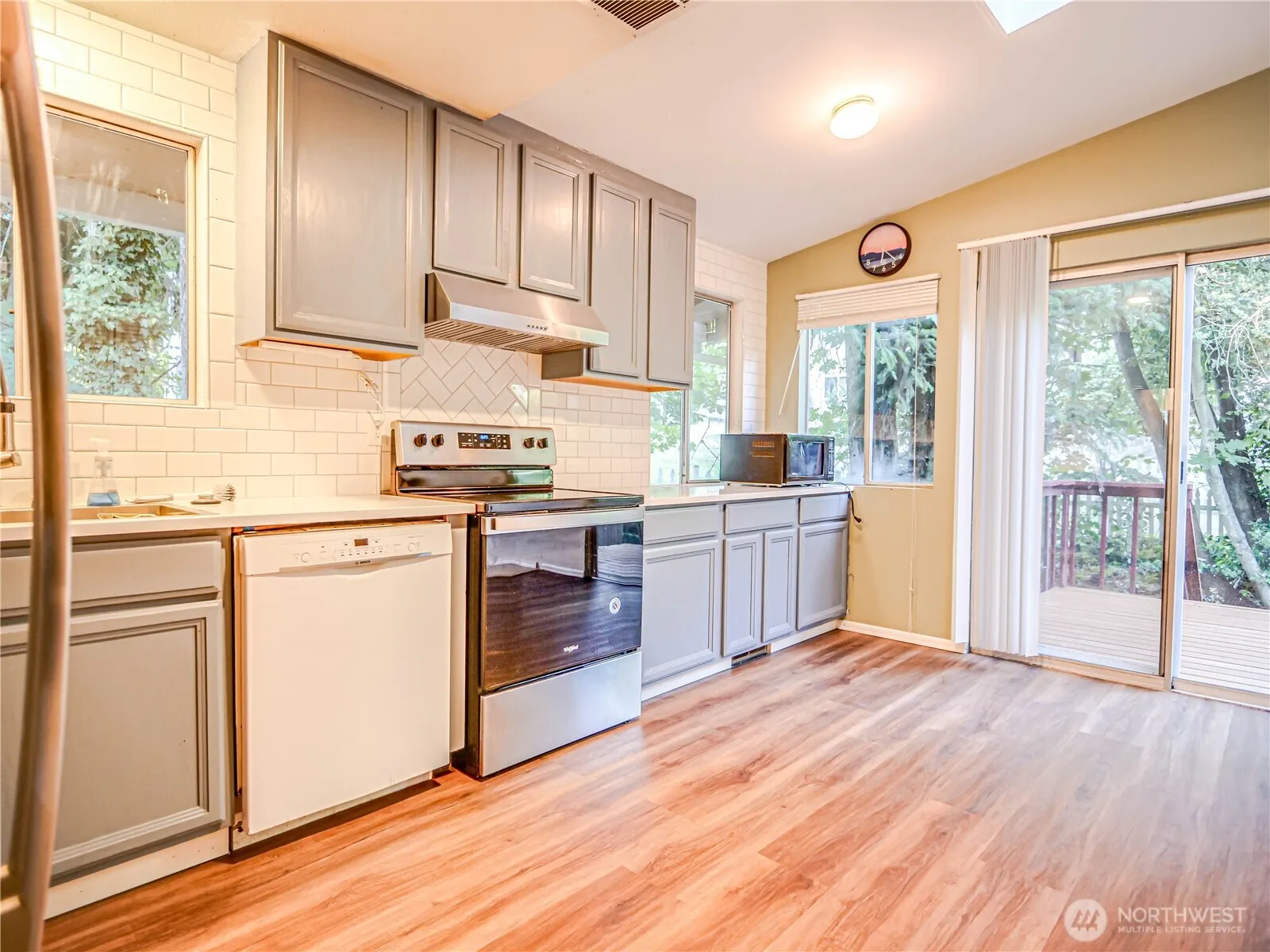 21225 NE 12th Street , Sammamish, WA 98074