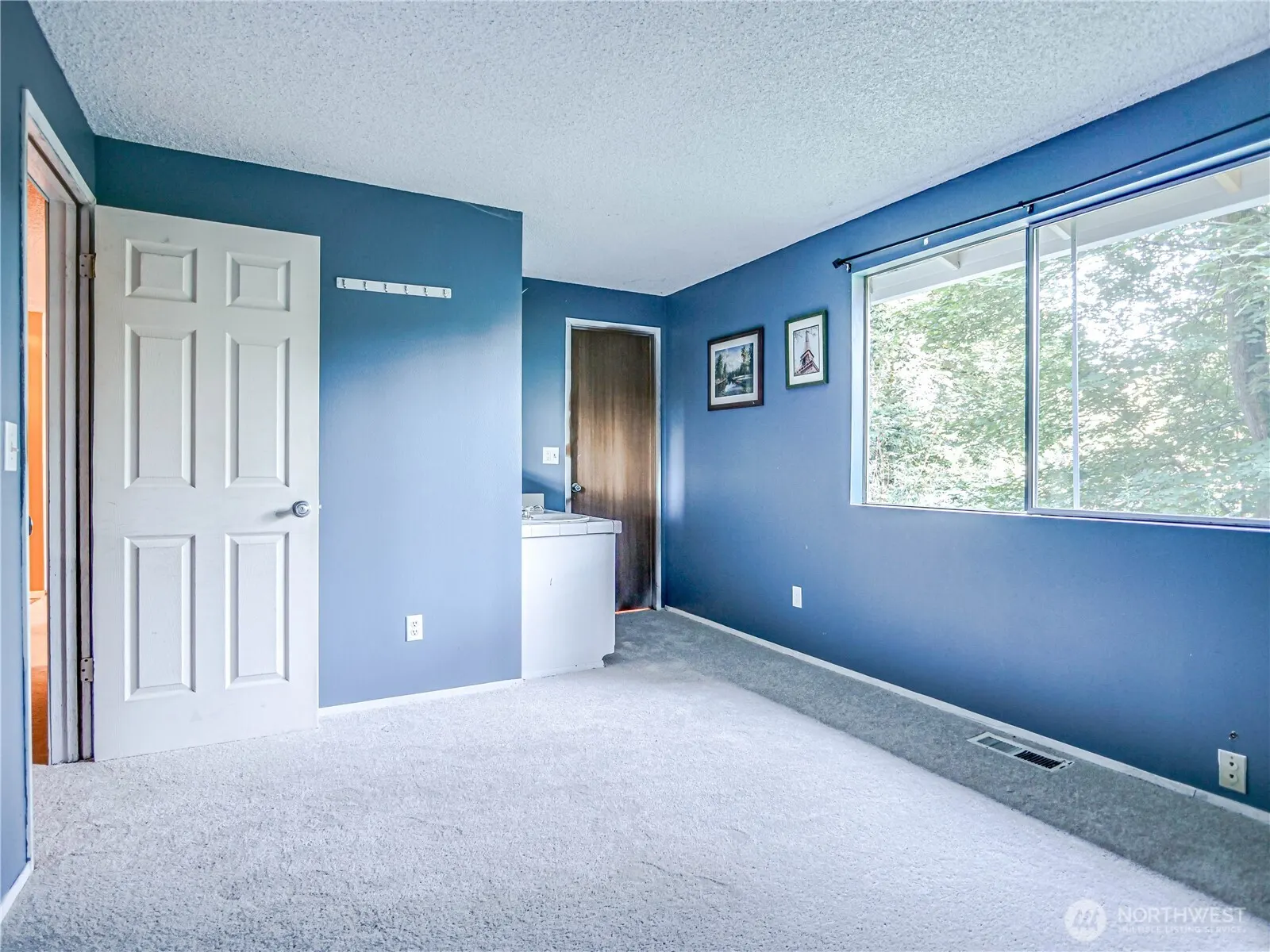 21225 NE 12th Street , Sammamish, WA 98074